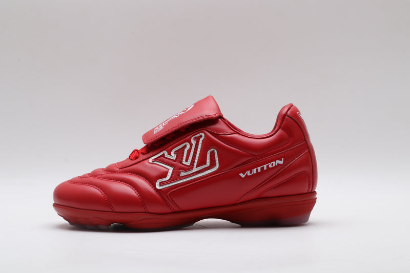 LVE FOOTBALL TRAINERS RED (pre-order)