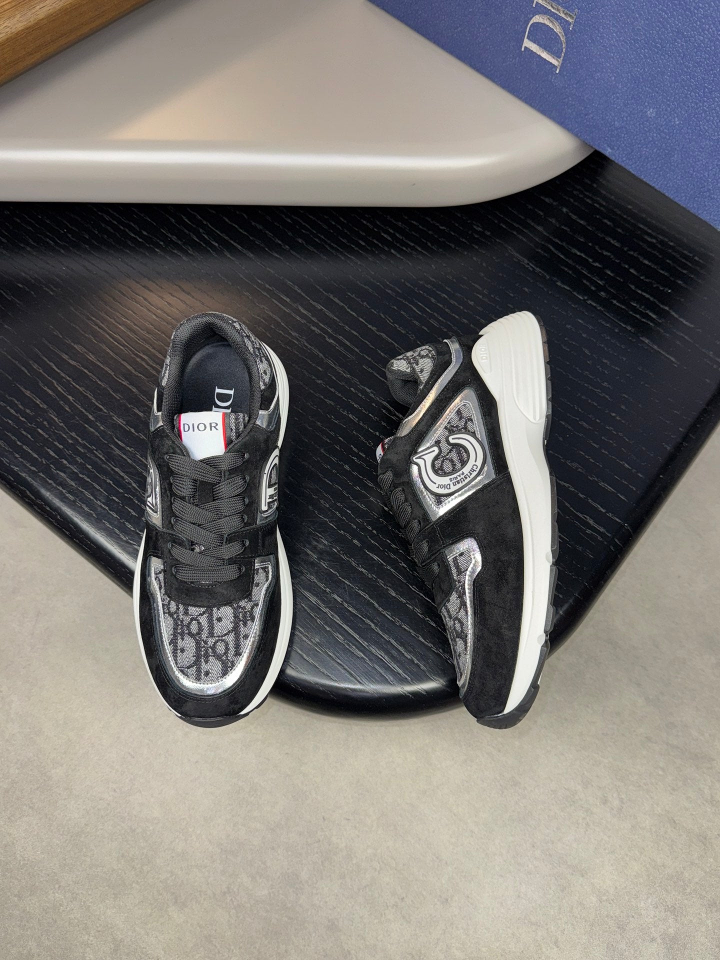 CD TRAINERS (pre-order)