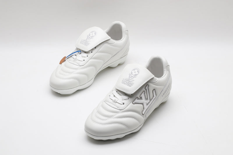 LVE FOOTBALL TRAINERS WHITE (pre-order)
