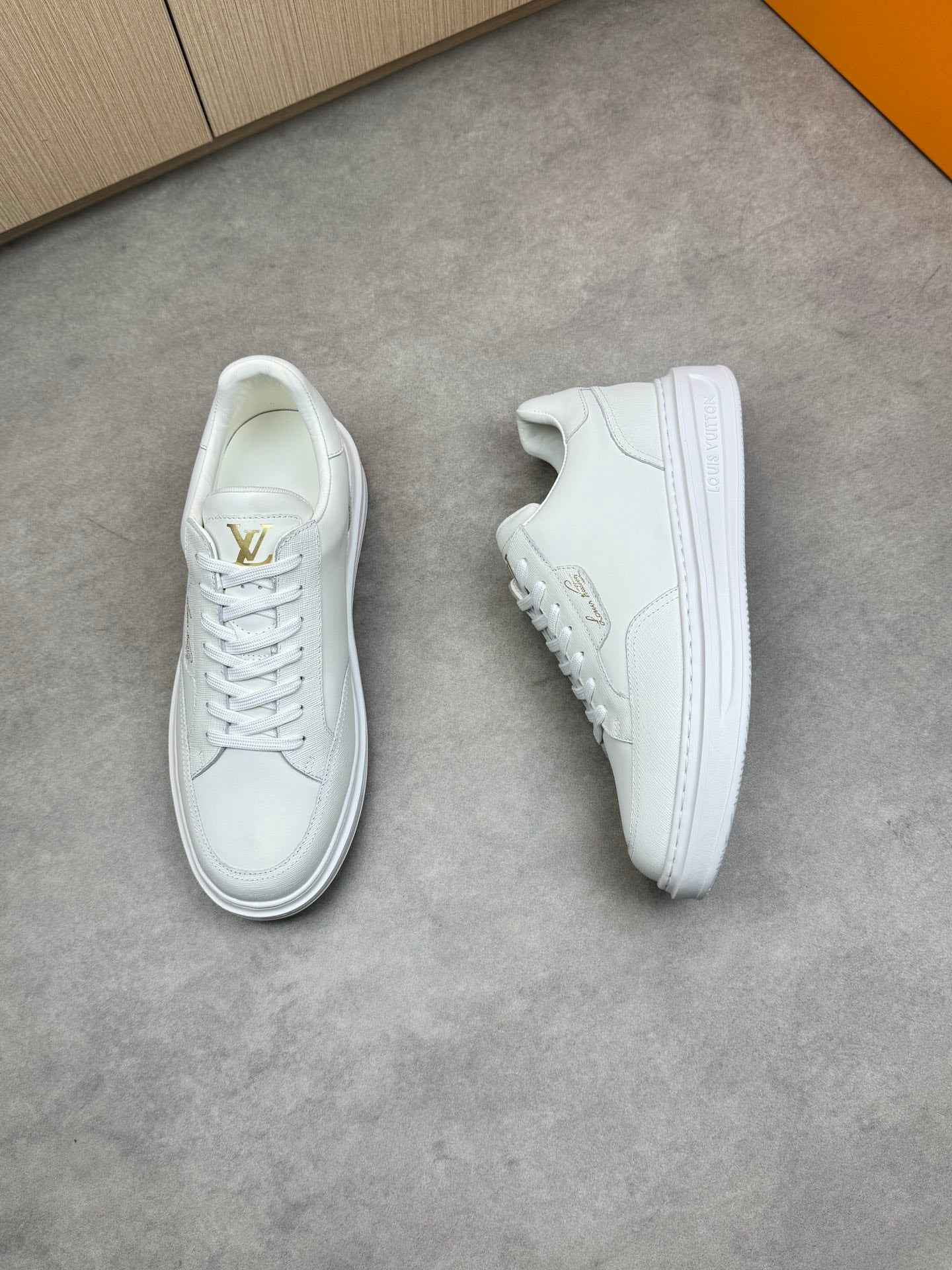 LVE CLASSIC (pre-order)