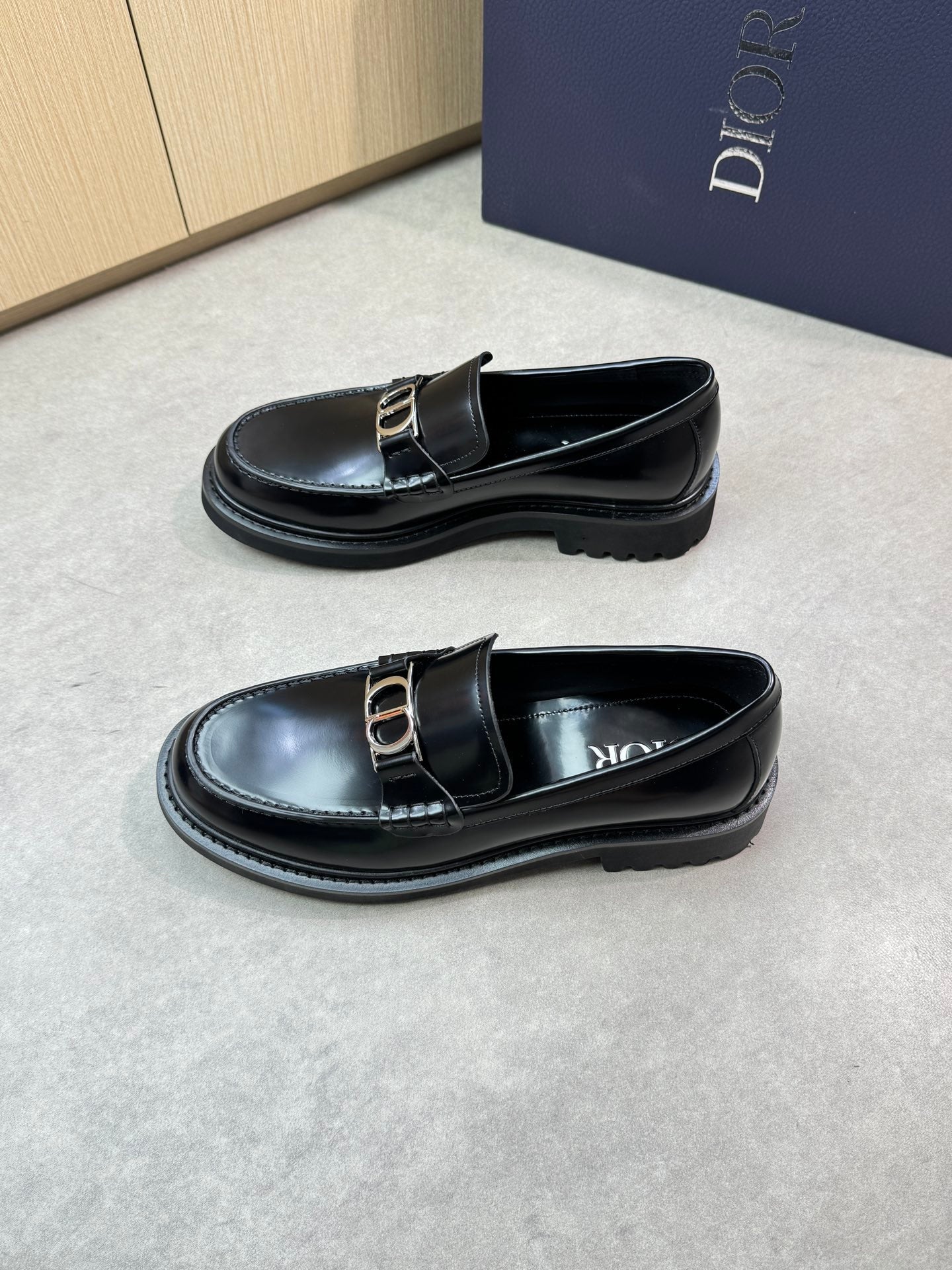 CD LOAFERS (pre-order)