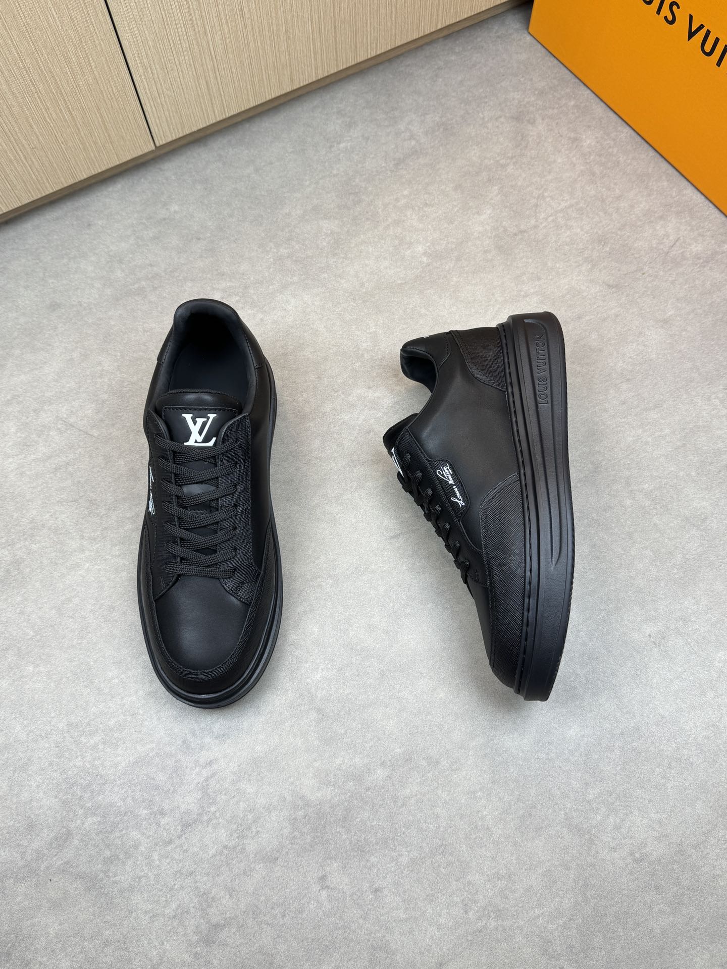 LVE CLASSIC (pre-order)