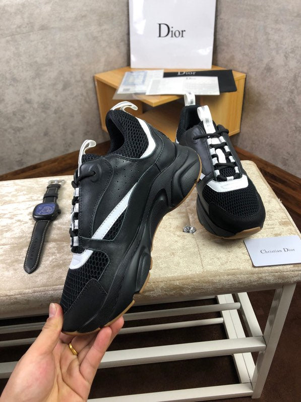 B22 BLACK & WHITE (pre-order)