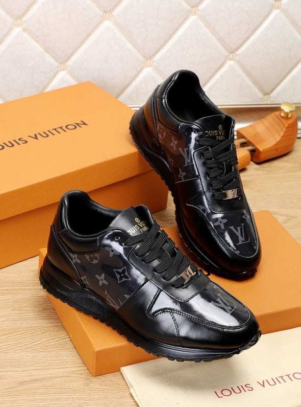 LVE GLOSS BLACK (pre-order)