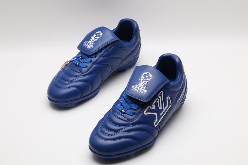 LVE FOOTBALL TRAINERS NAVY (pre-order)