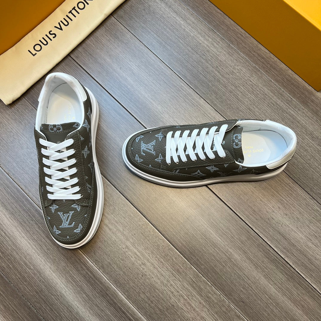 LVE SNEAKER (pre-order)