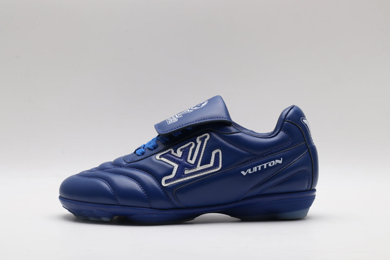 LVE FOOTBALL TRAINERS NAVY (pre-order)