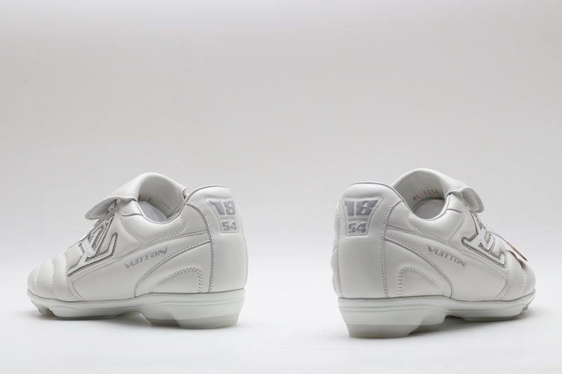 LVE FOOTBALL TRAINERS WHITE (pre-order)