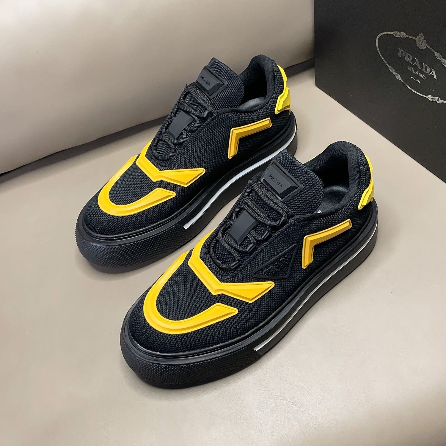 RADA SNEAKERS YELLOW/BLACK (pre-order)