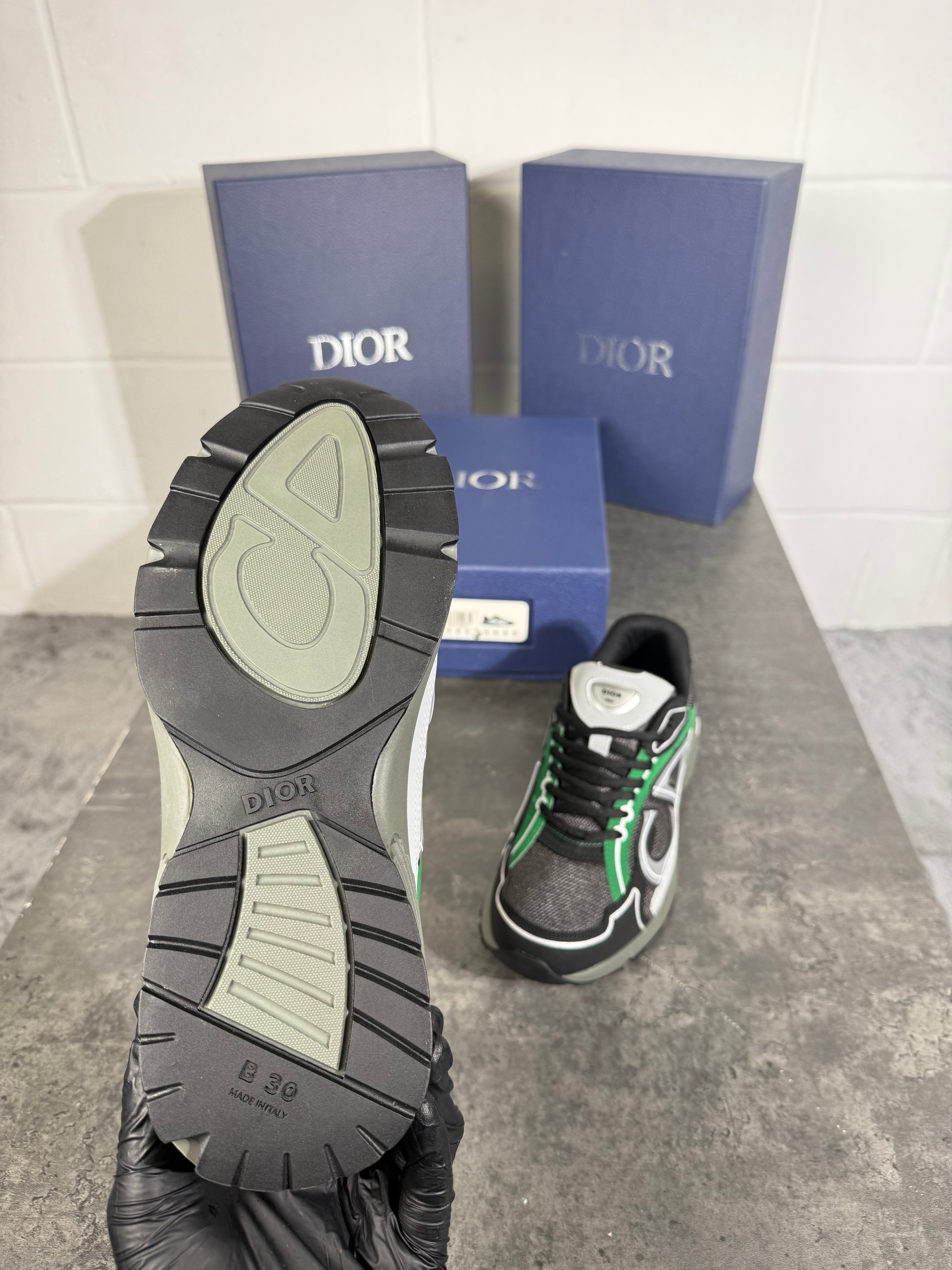 B30 GRAY MESH WITH GREEN