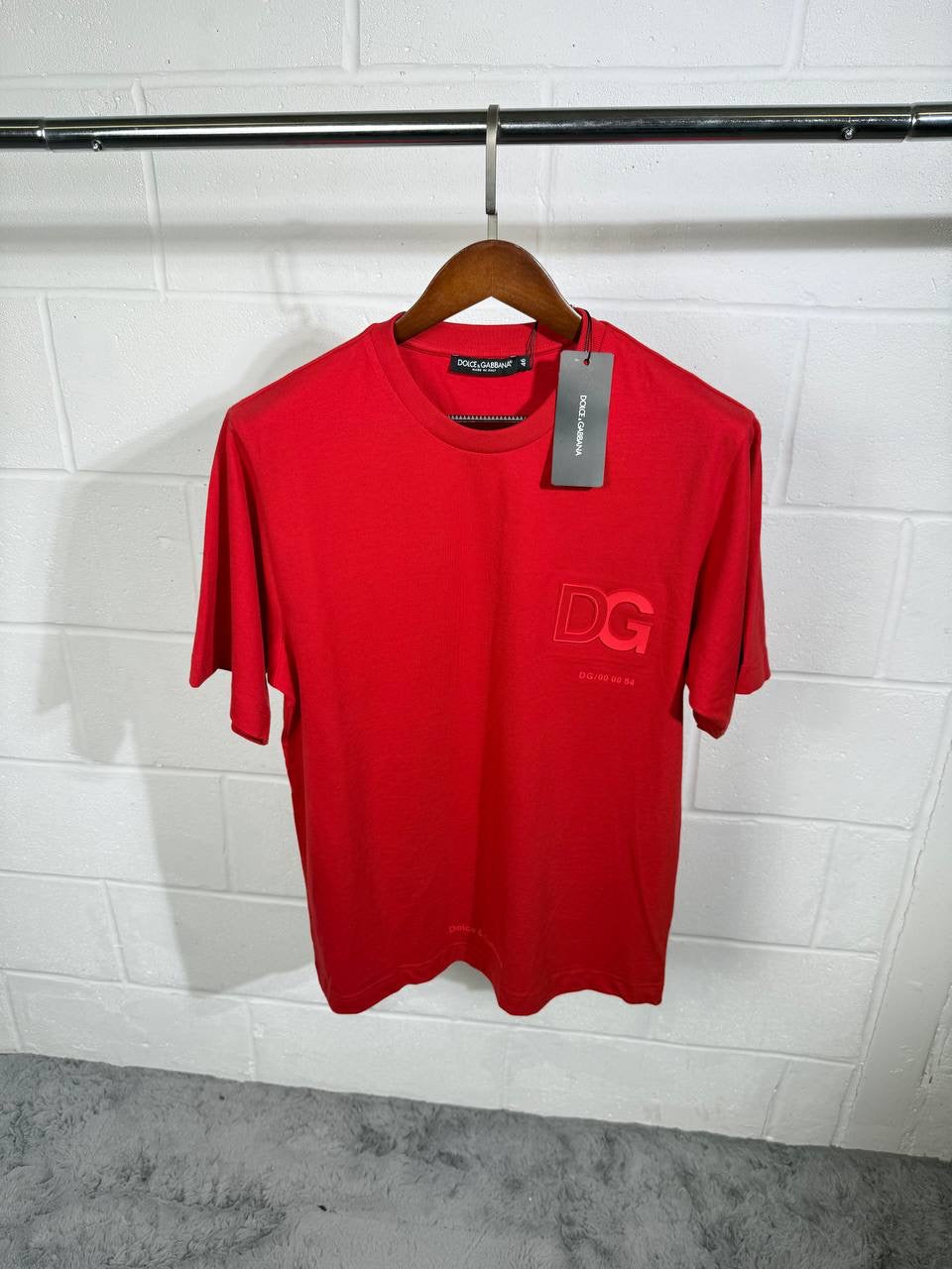 D&G RED TEE