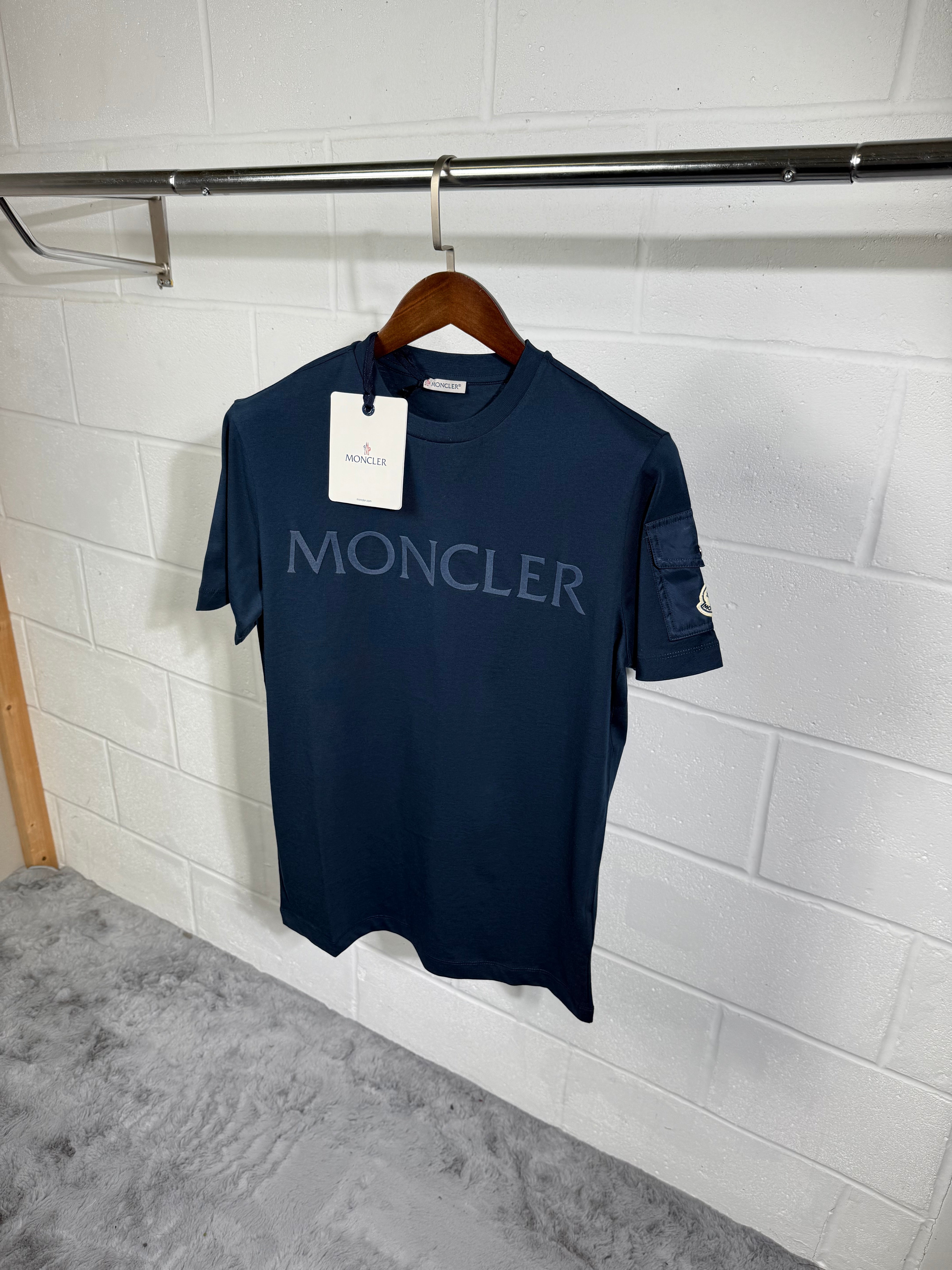 MNCLR POCKET LOGO TEE navy