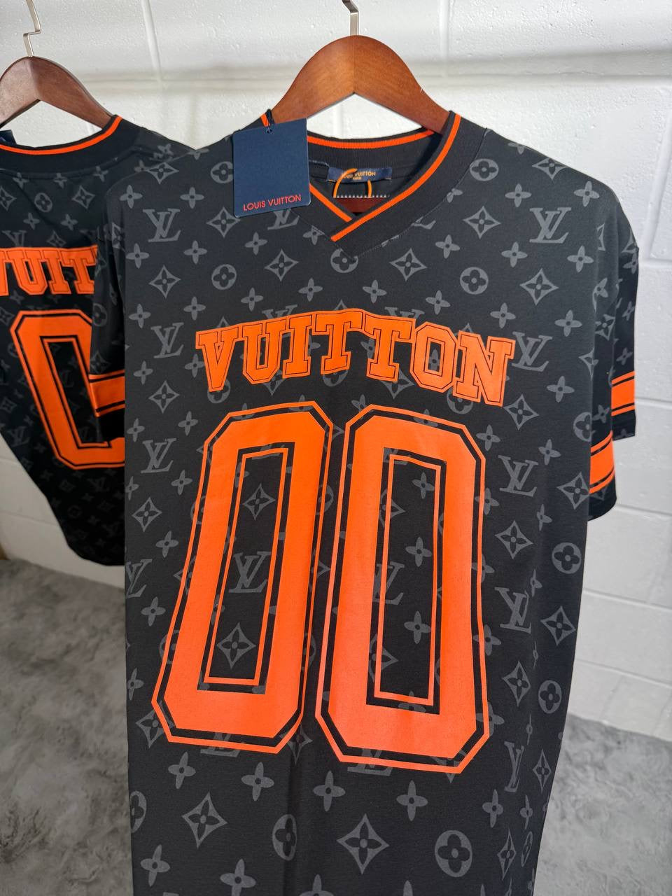 LVE sporty Tshirt