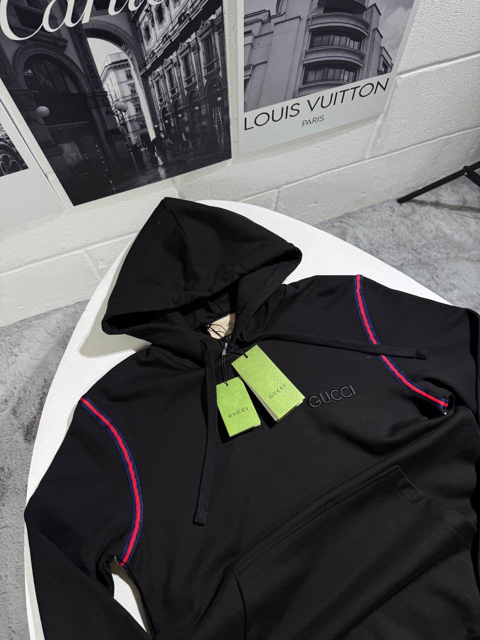 UCCI HOODIE BLACK