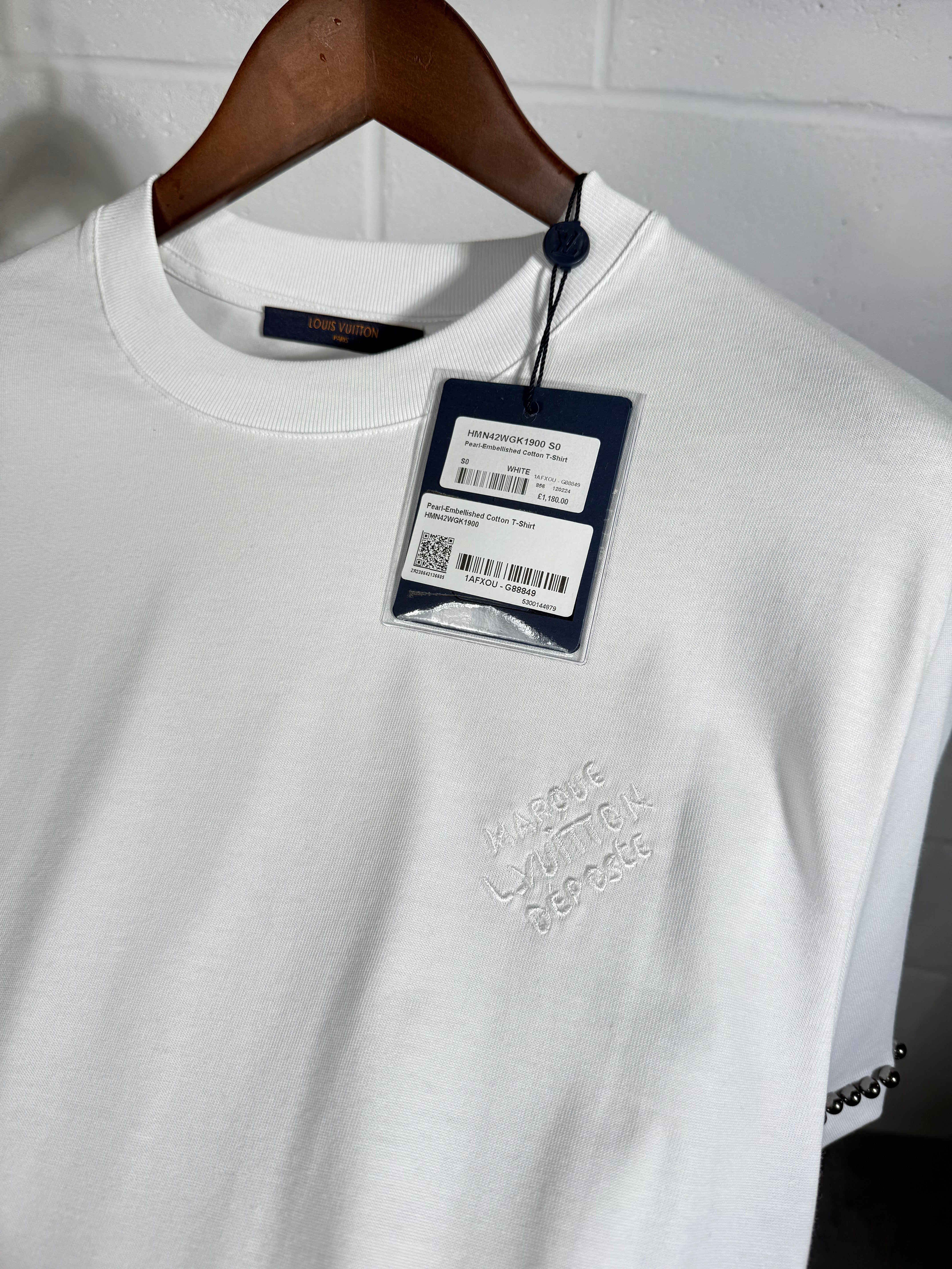 LV pearls tee white