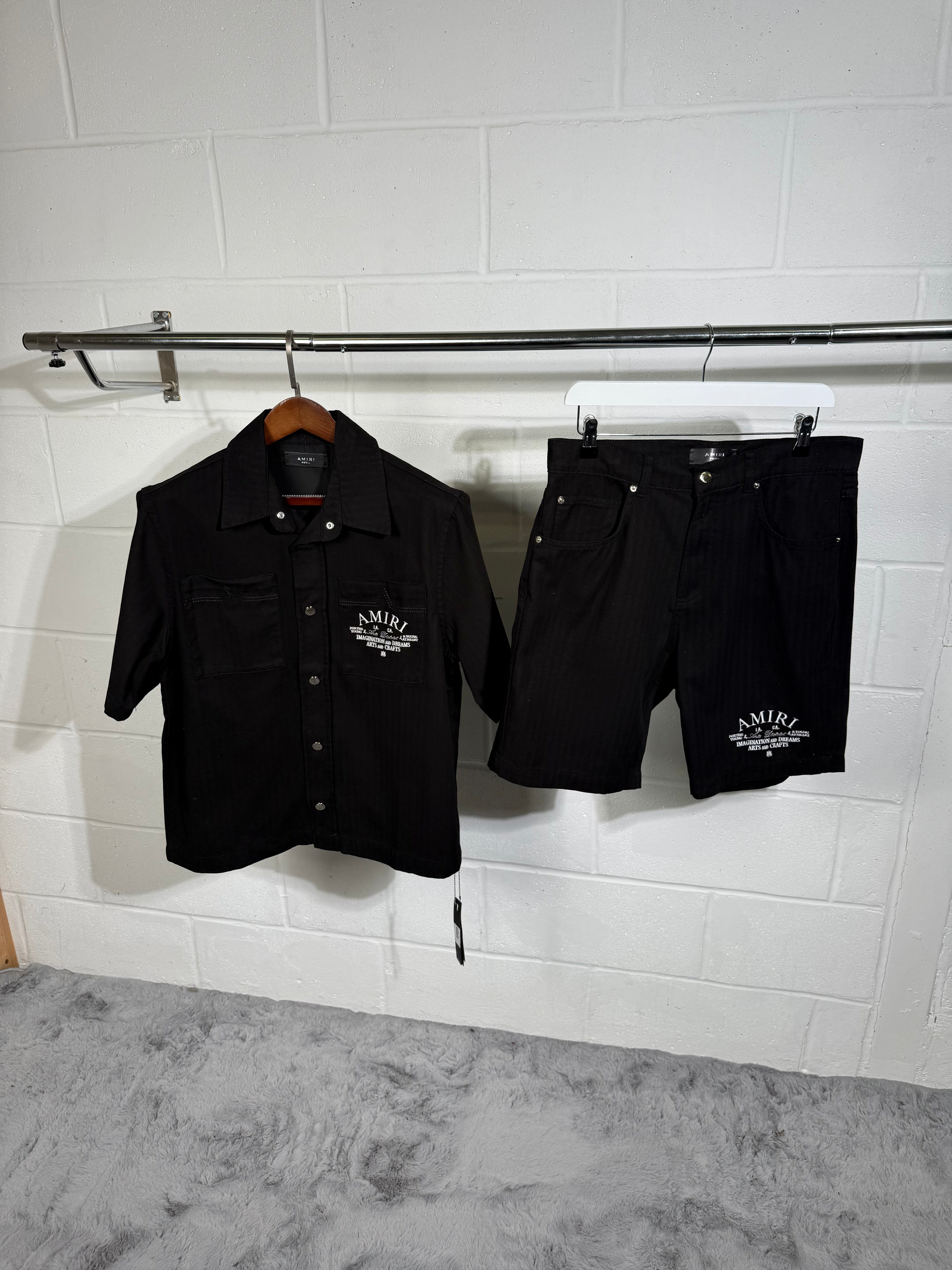 AMRi set black