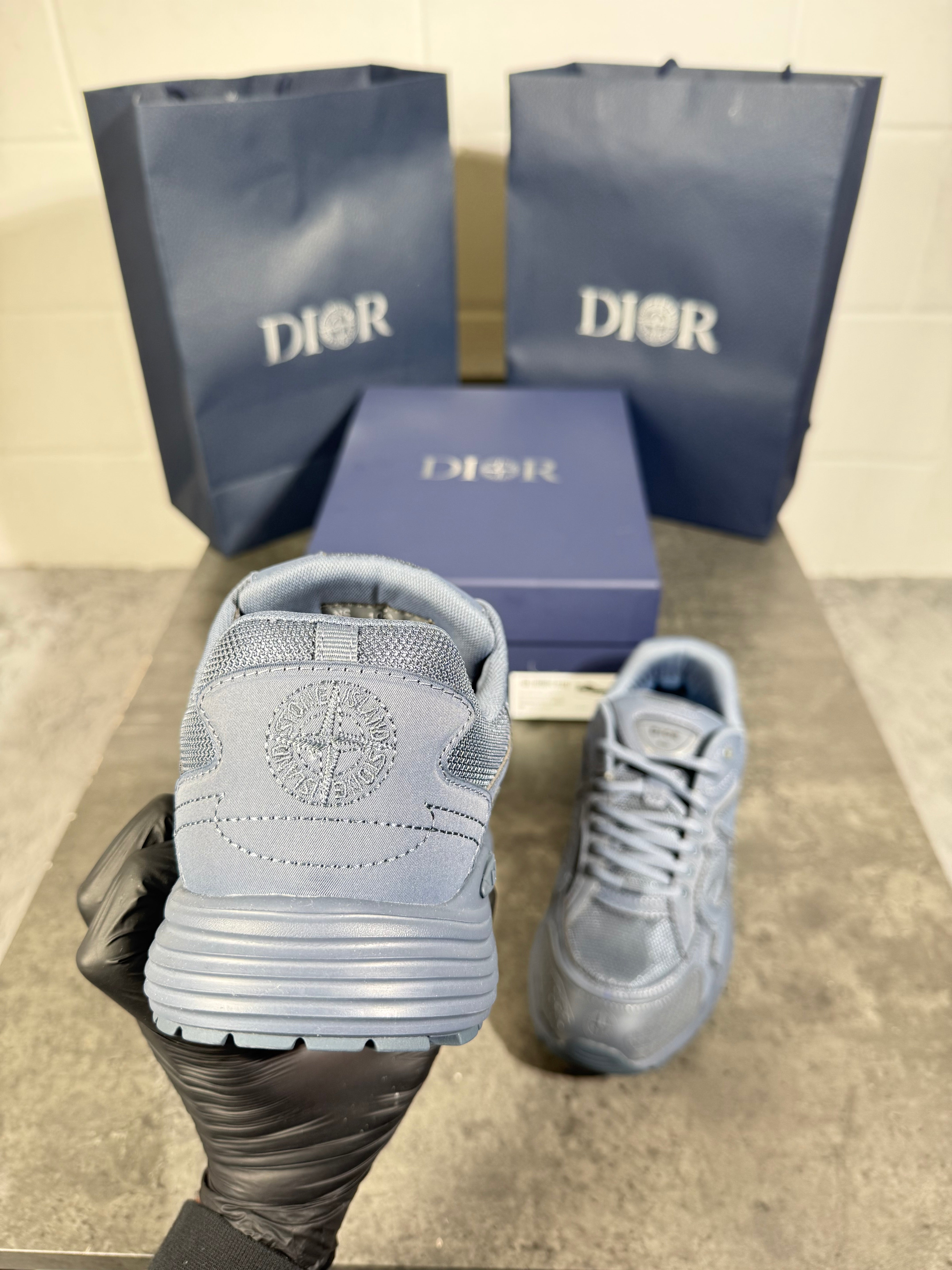 Si x B30 dark grey