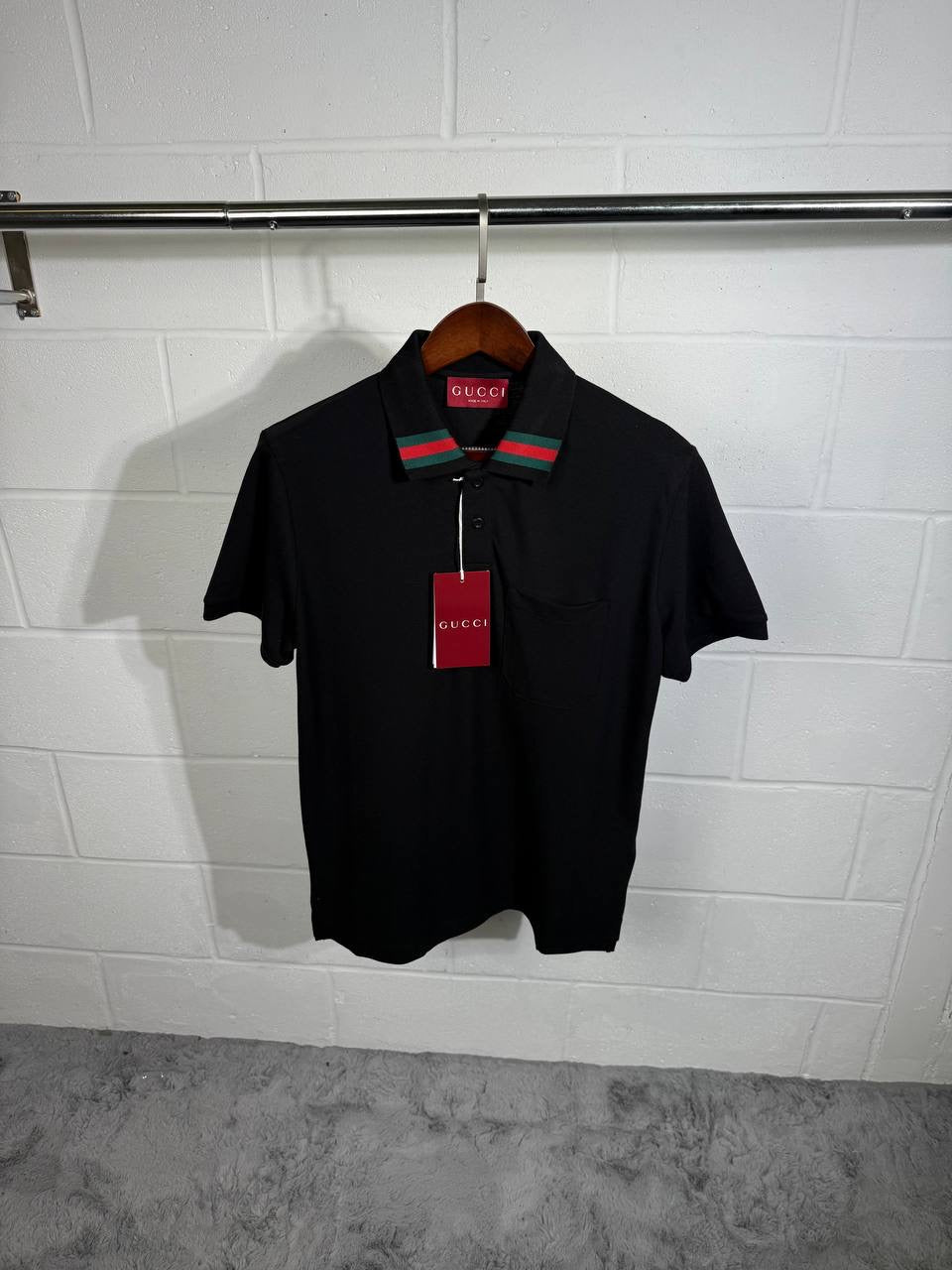 Ucchi polo black