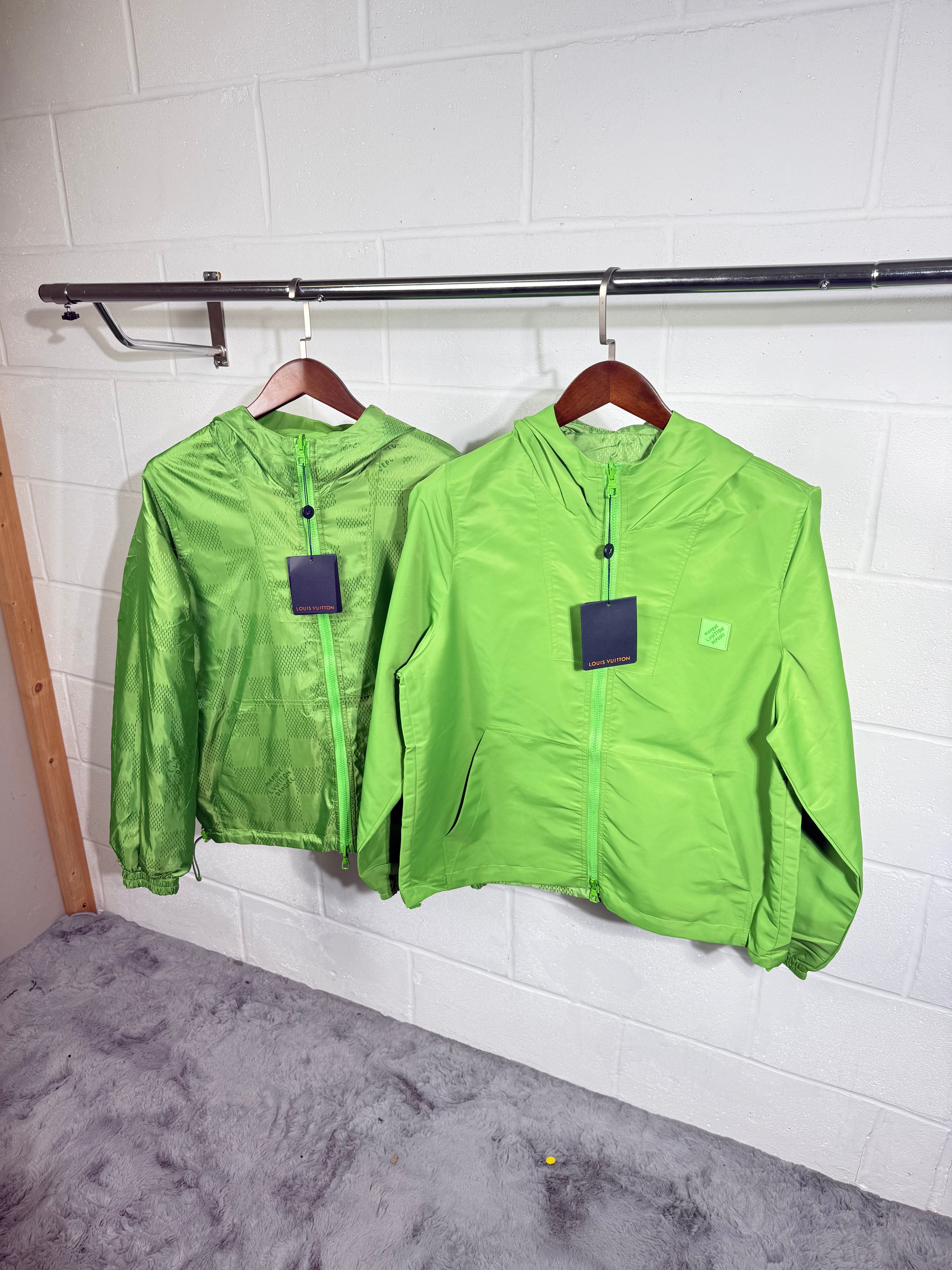 LVE REVERSIBLE WINDBREAKER GREEN
