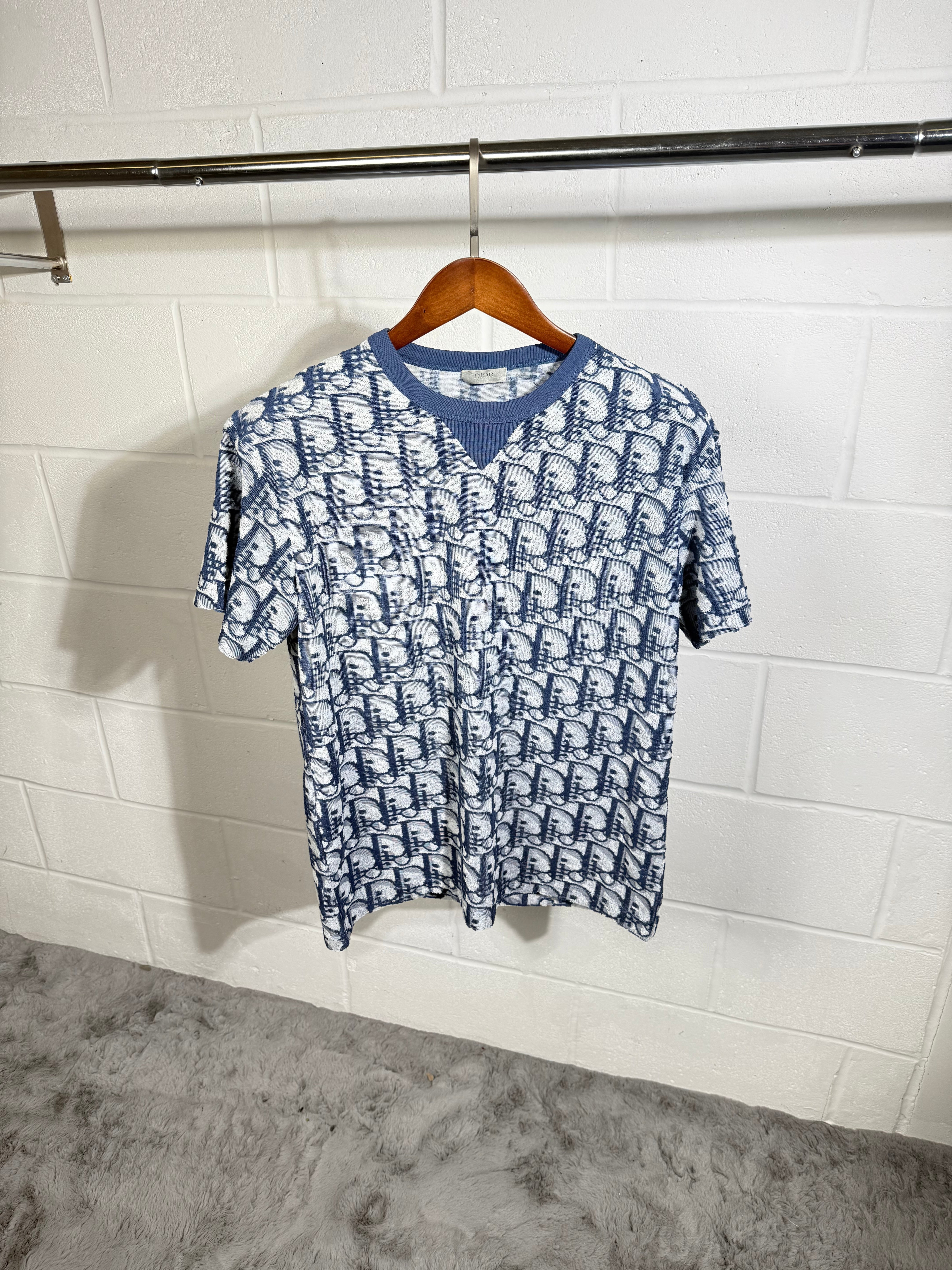 ior towel t shirt baby blue