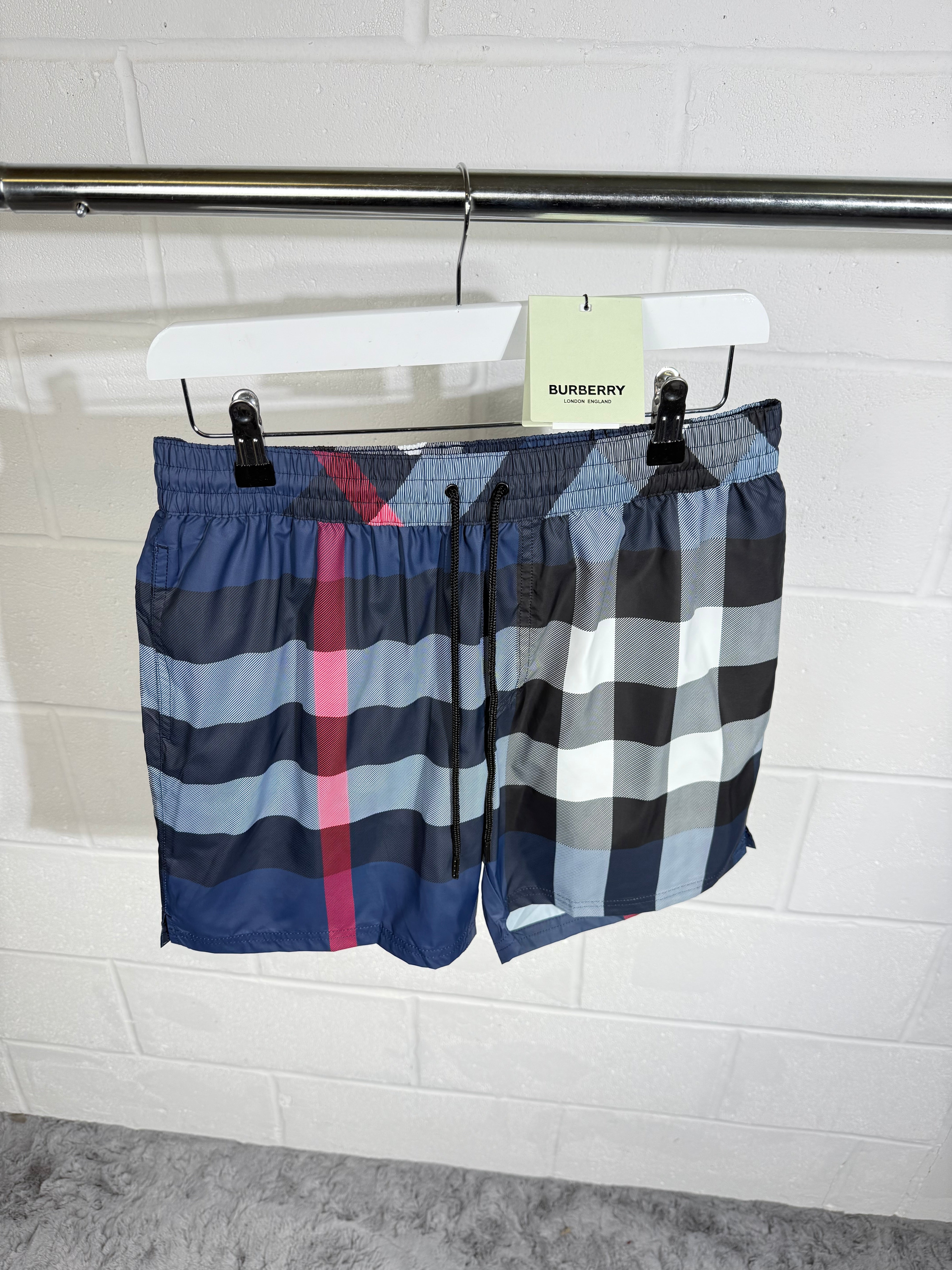 Burb shorts blue