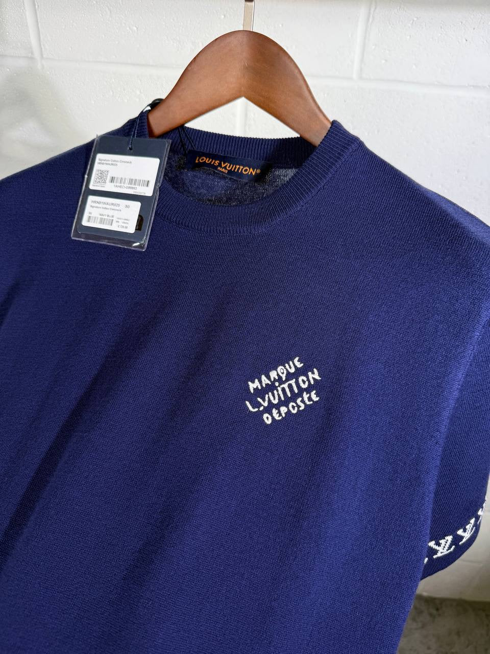 Lve navy Tshirt