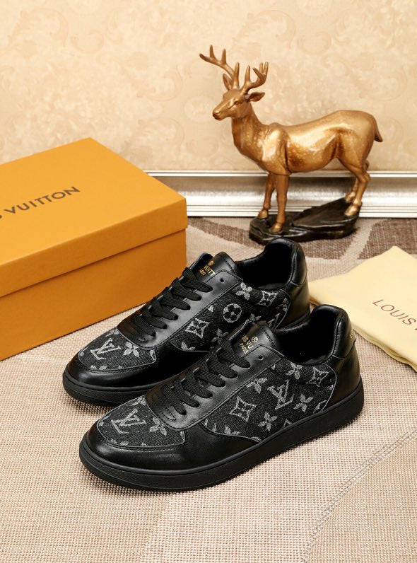 LVE SNEAKER (pre-order)