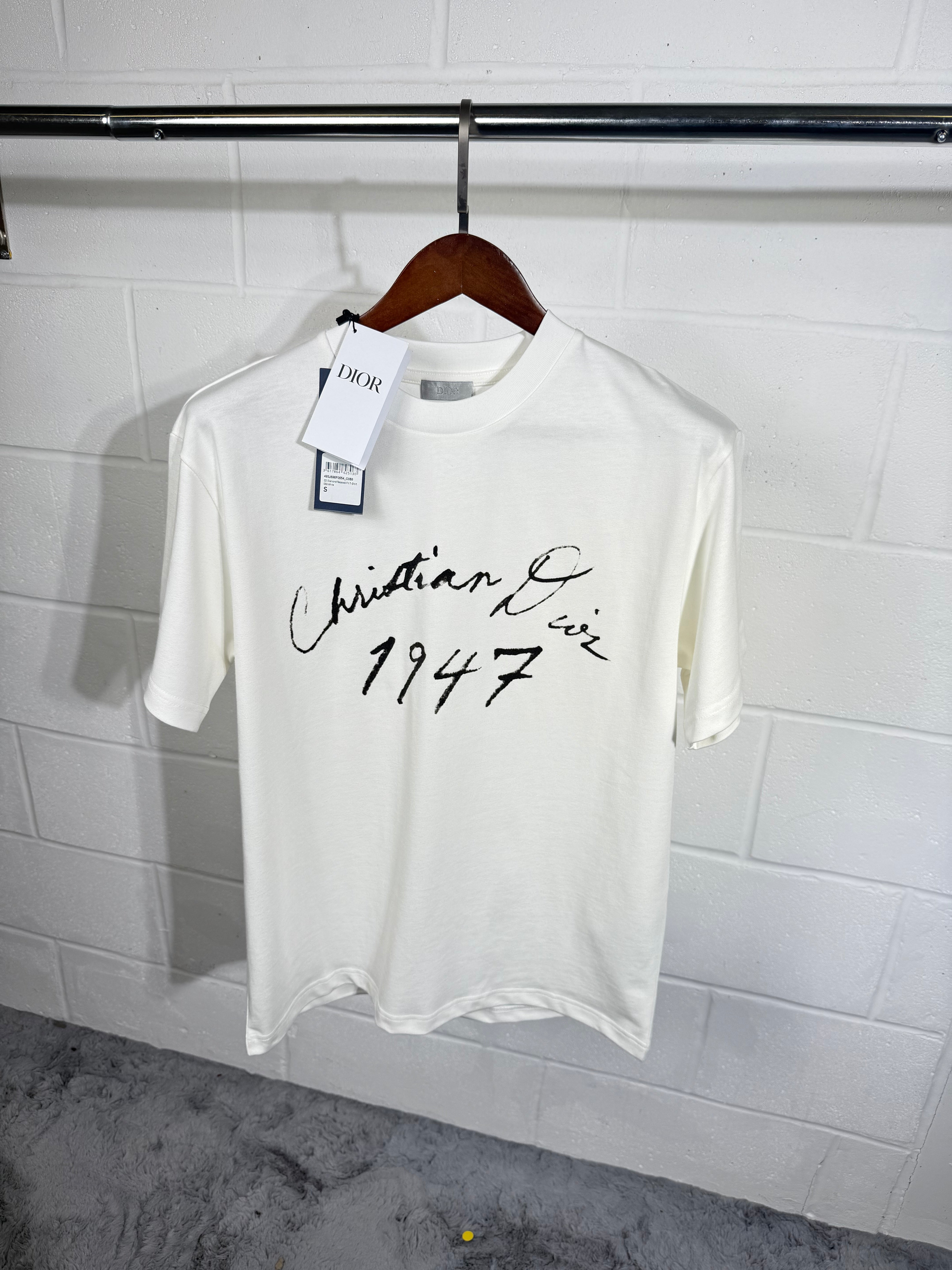 CD HANDWRITTEN TEE WHITE