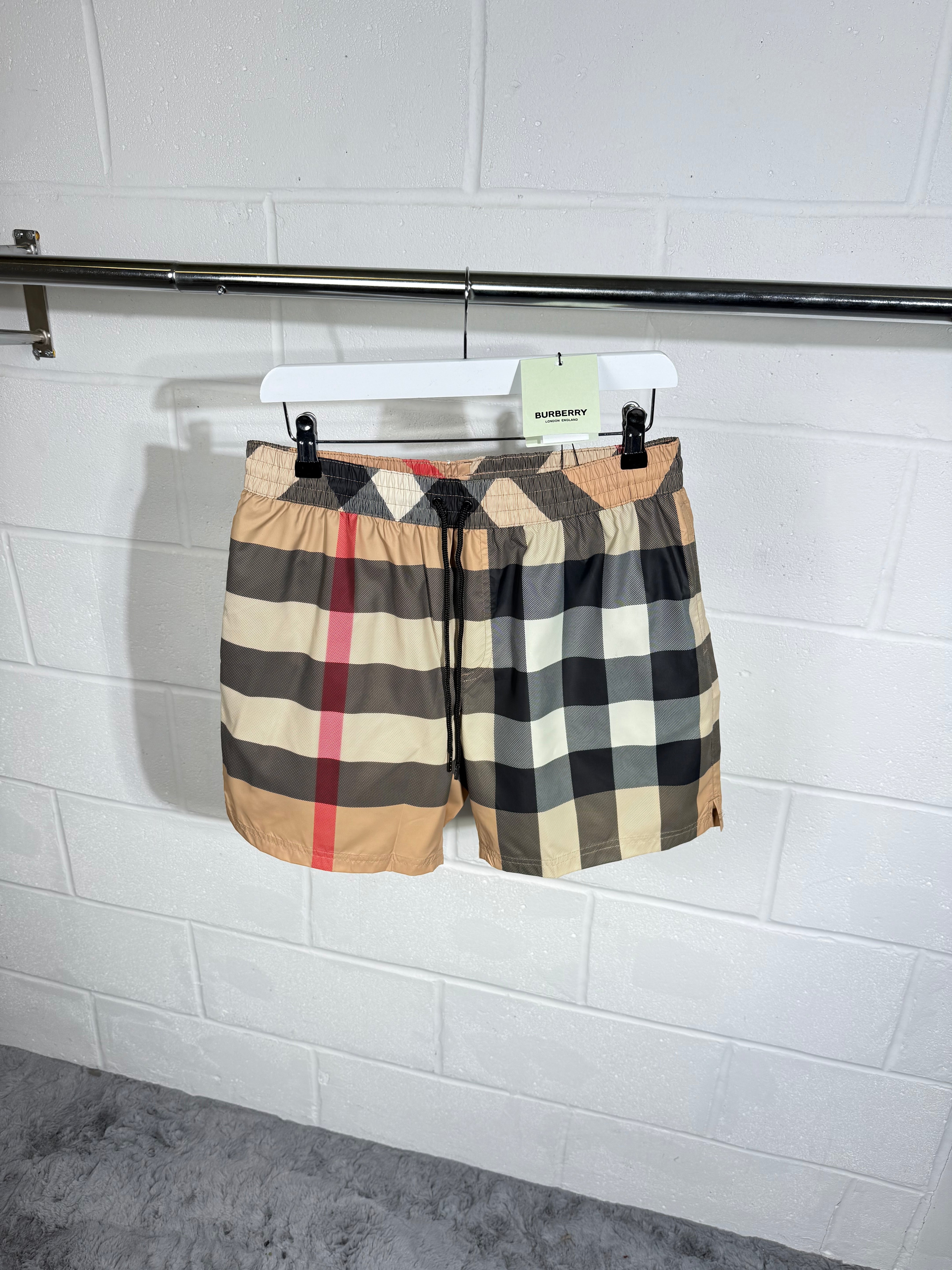 Burb shorts beige