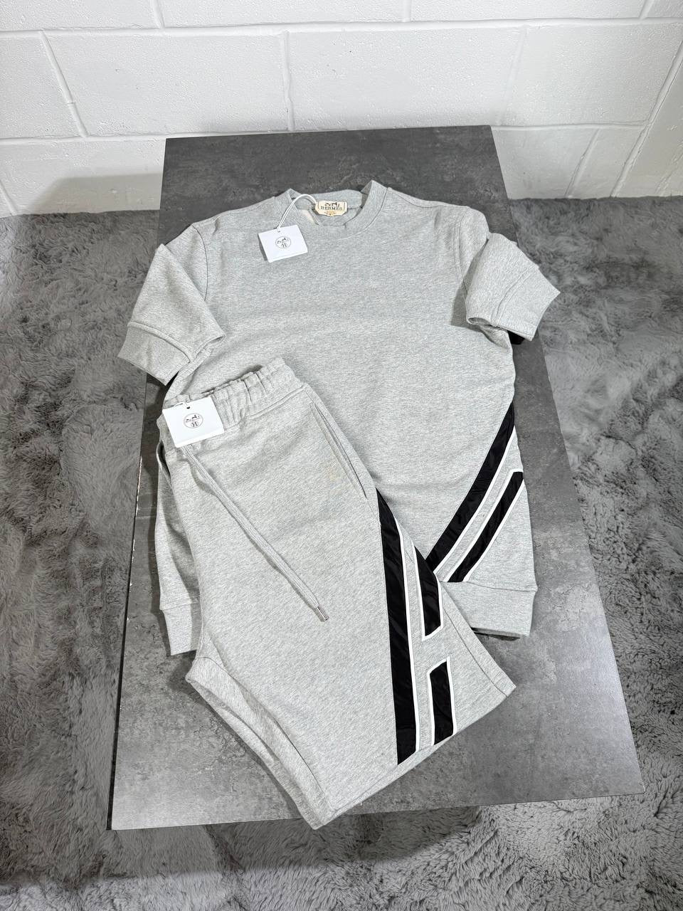 HRM SET GREY