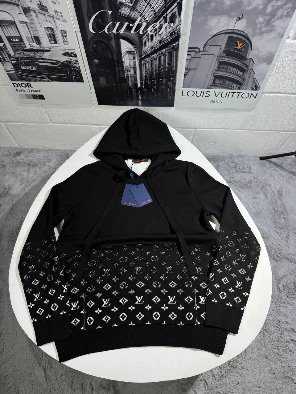 LVE KNITTED HOODIE