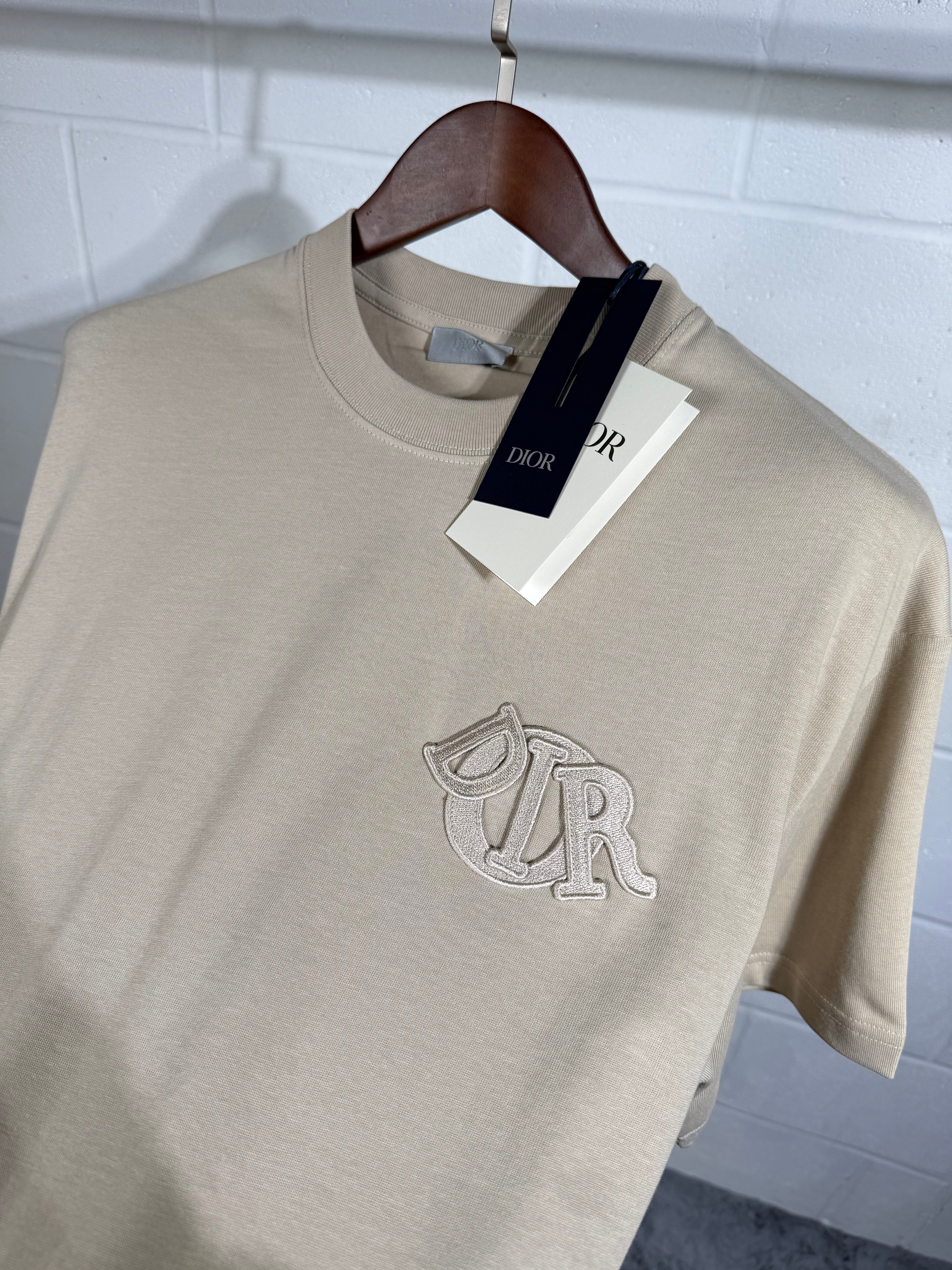 IOR LOGO TEE BEIGE