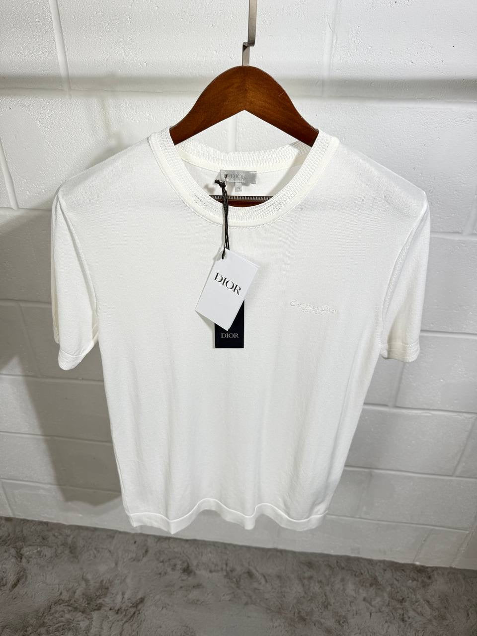 IOR TEE WHITE