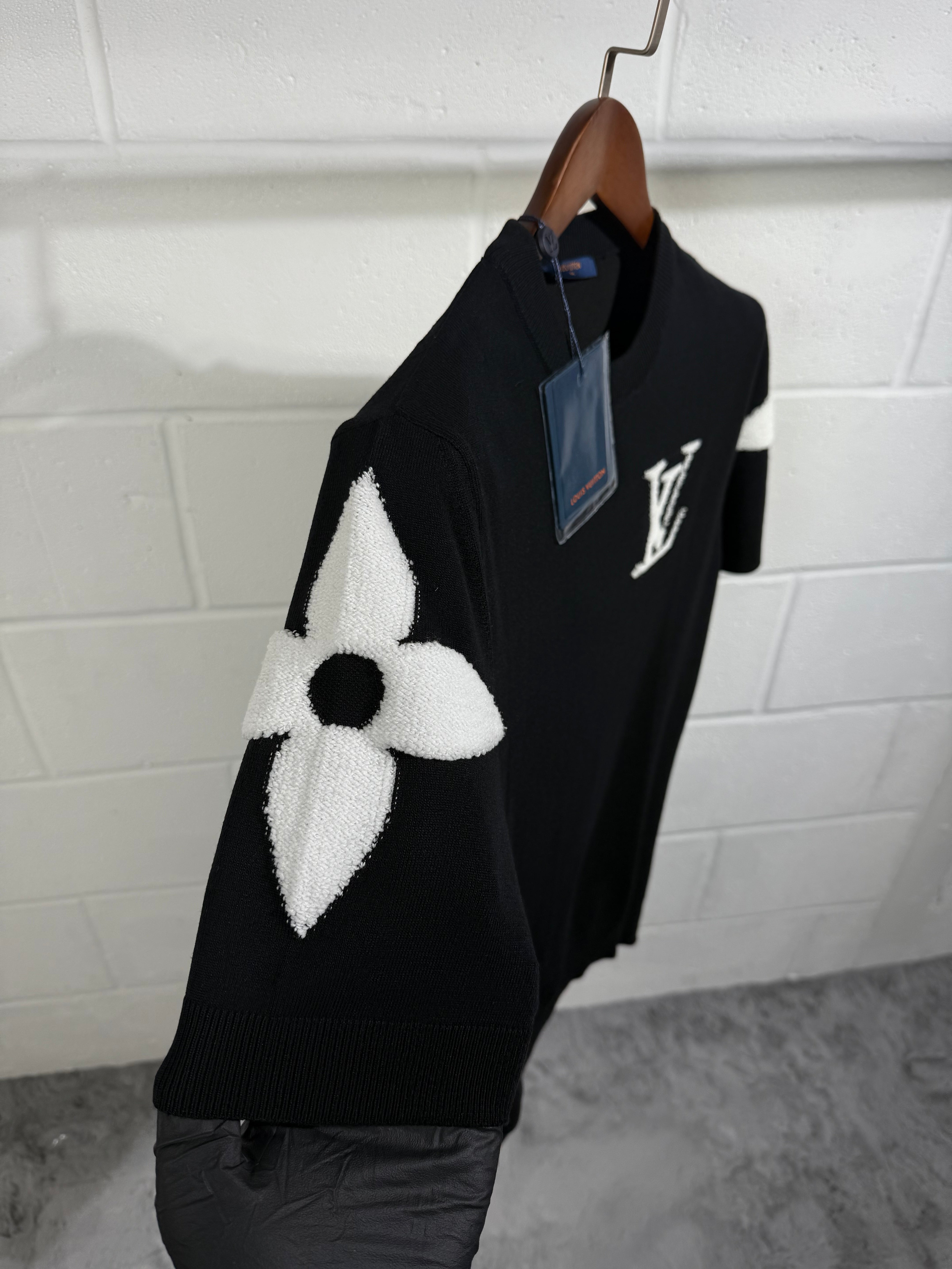 LVE KNITTED TEE