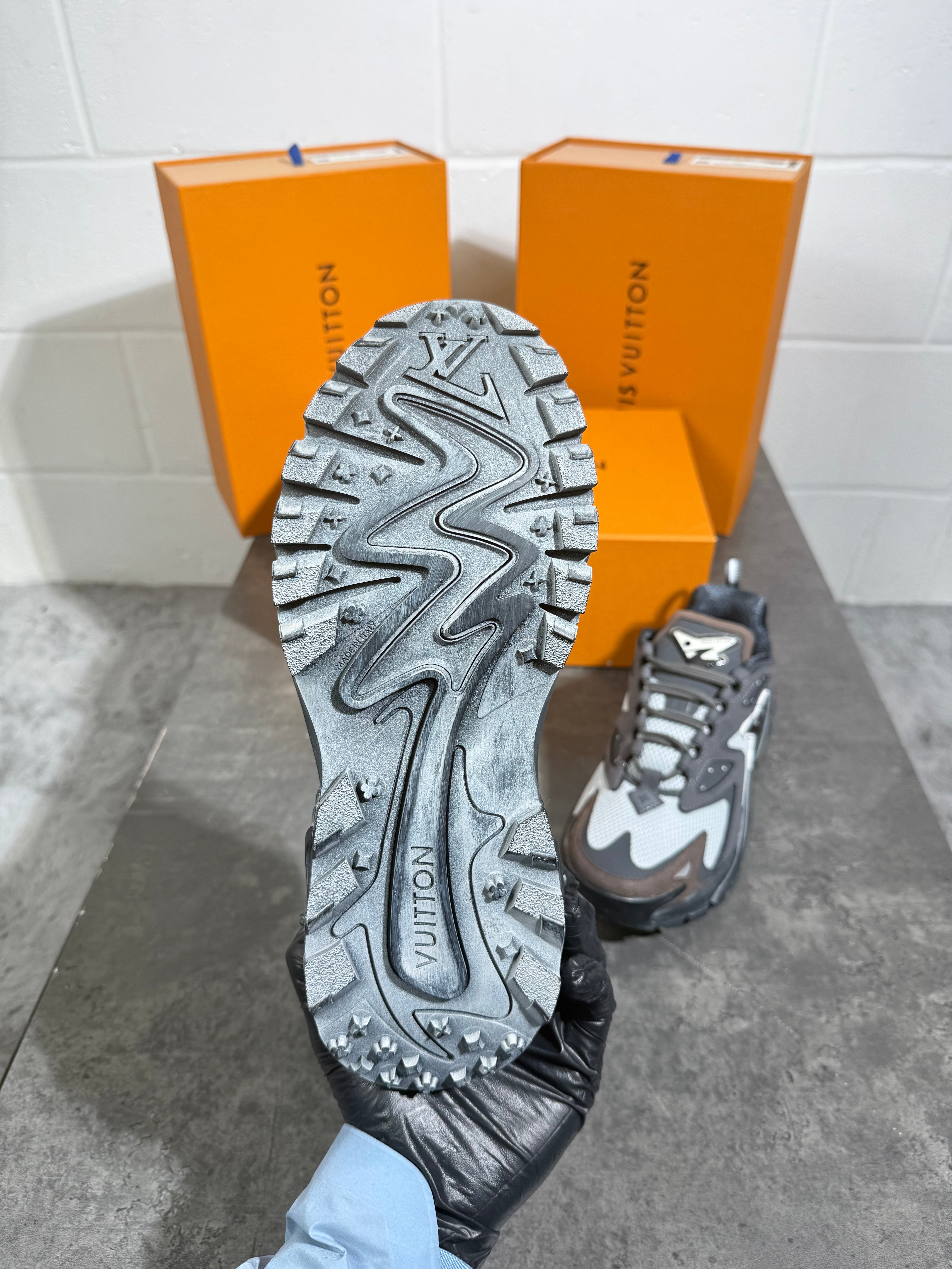 LVE tactics grey n black