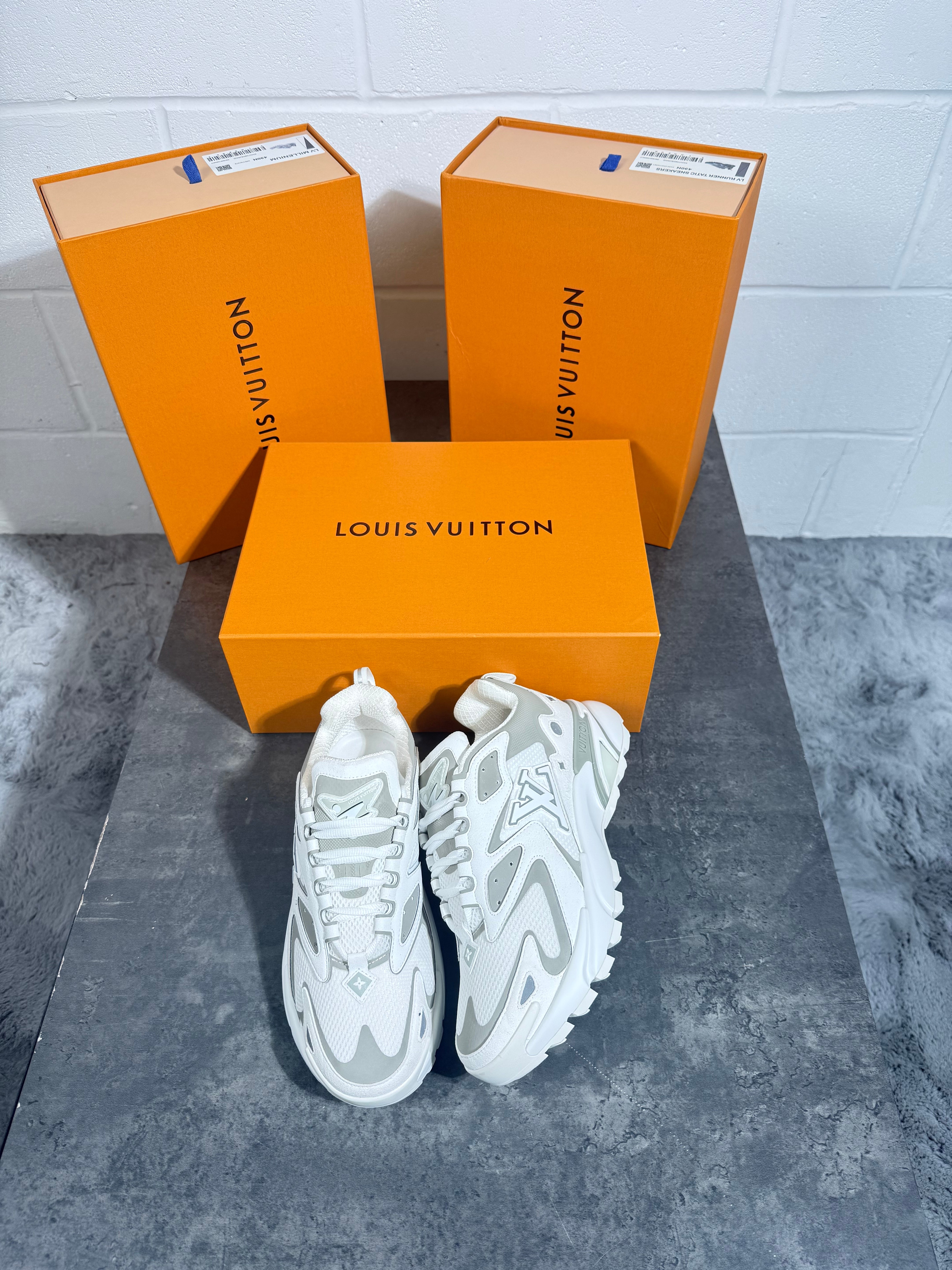 LVE tactics full white