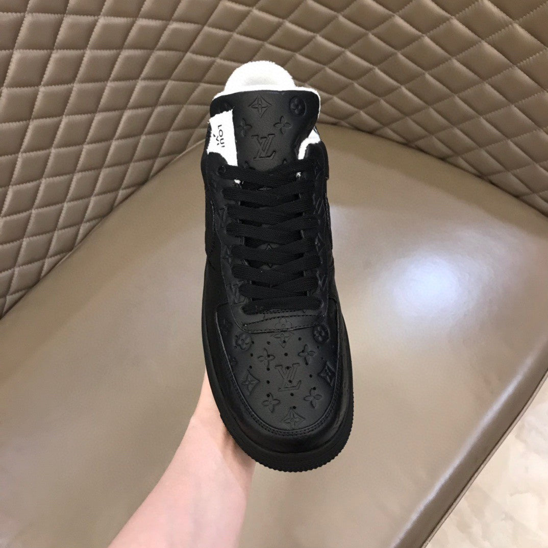 LVE X AIR BLACK (pre-order)