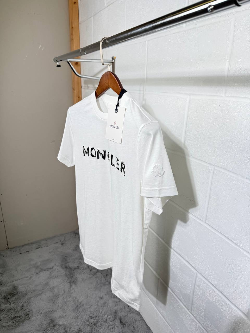 Monclr Tshirt white