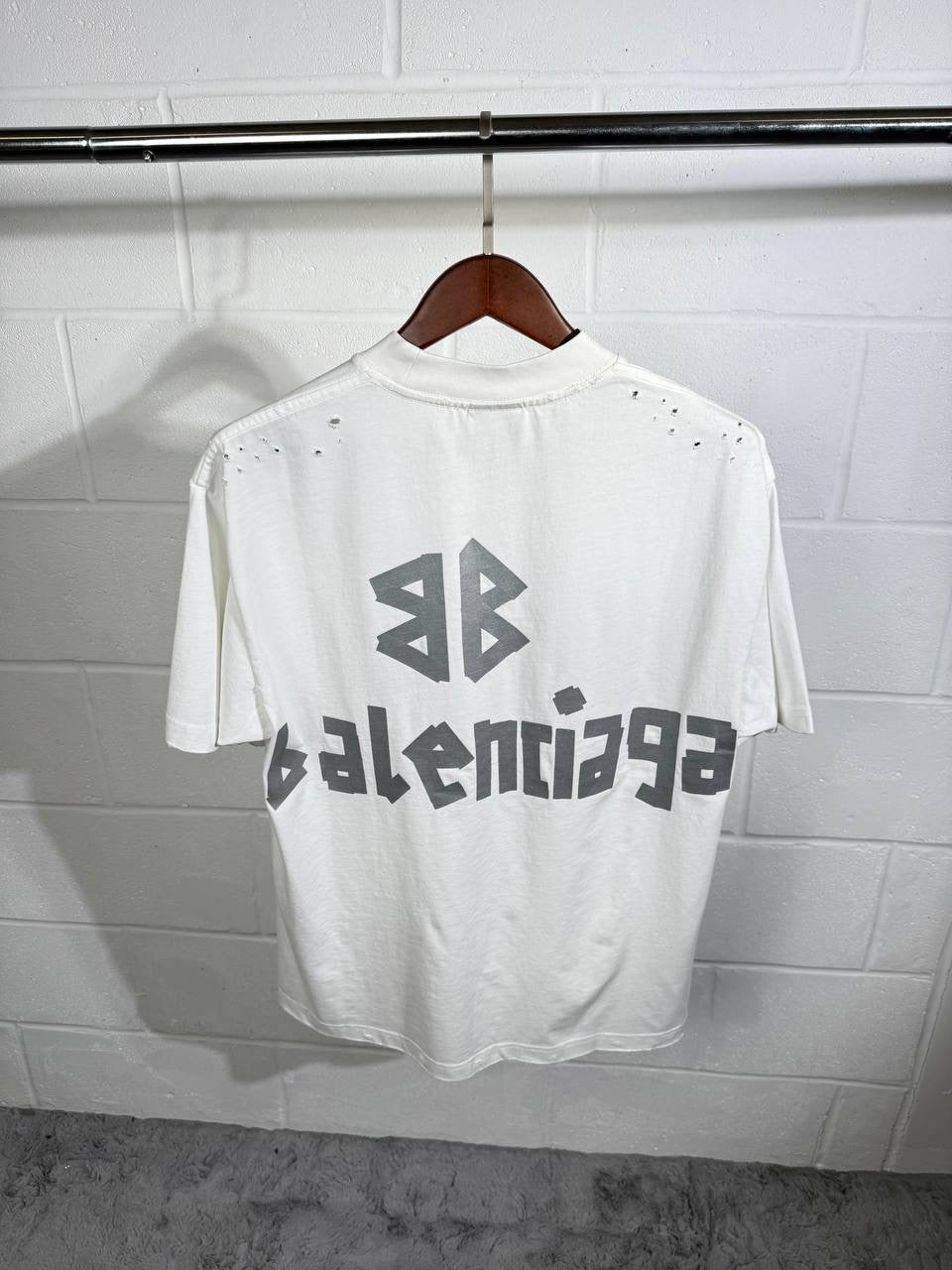 Lenciaga tshirt white