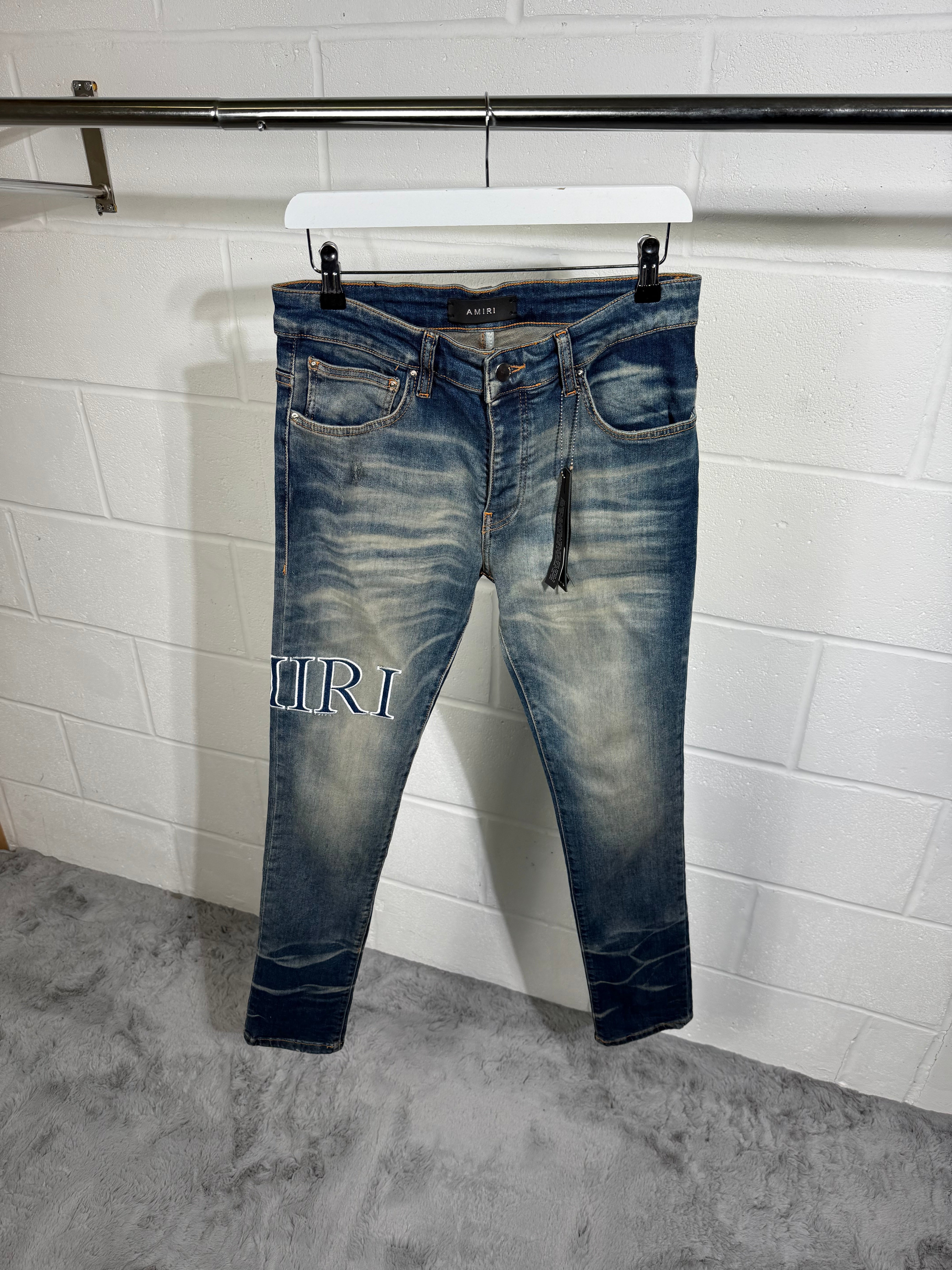 AMIR LOGO JEANS