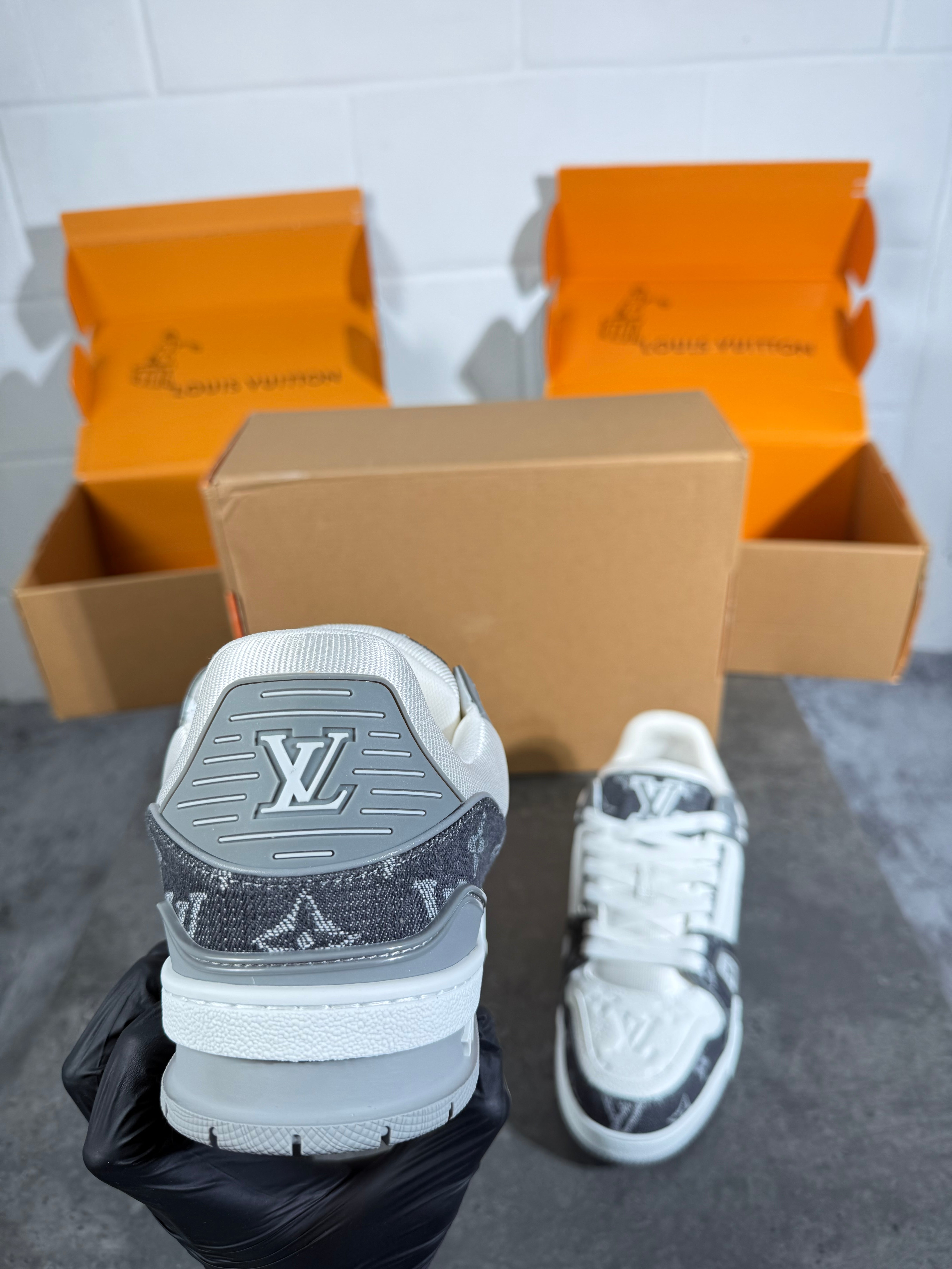 LVE trainers grey n white