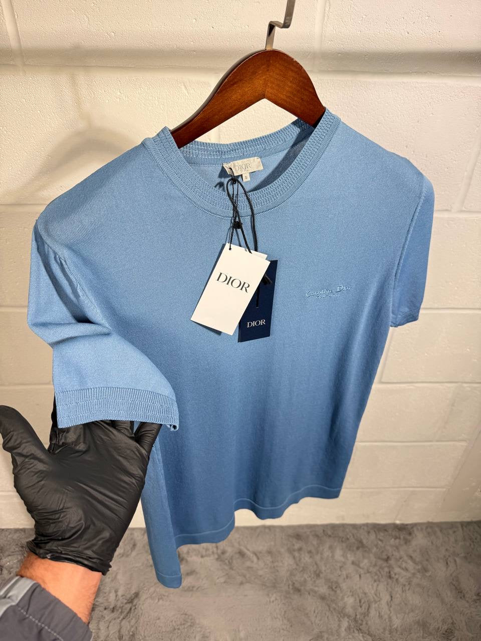 IOR TEE BABY BLUE