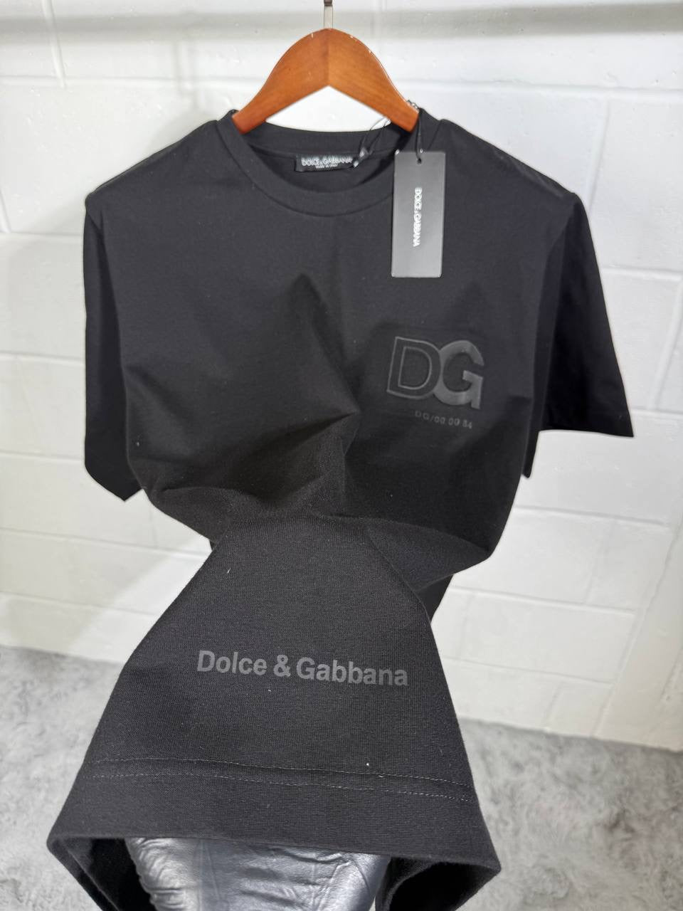 D&G BLACK TEE