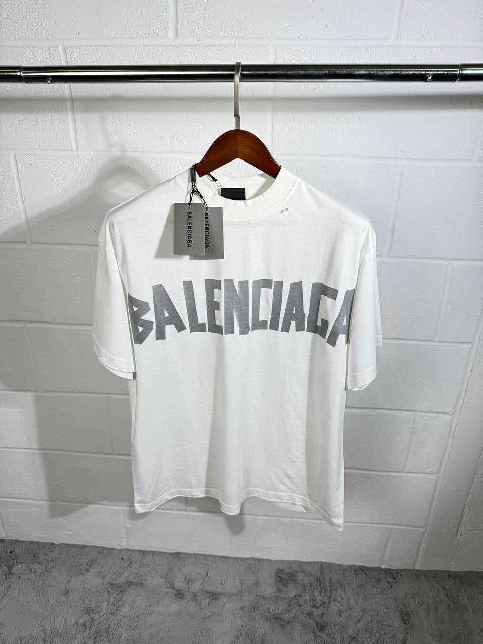 Lenciaga tshirt white