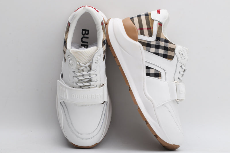 BURB TRAINERS LOGO WHITE (pre-order)