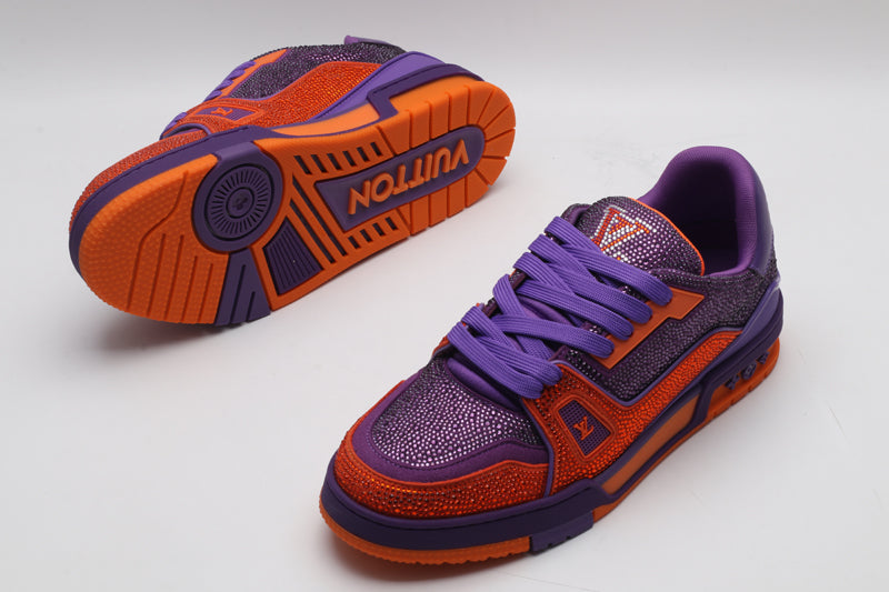 LVE TRAINERS (pre-order)