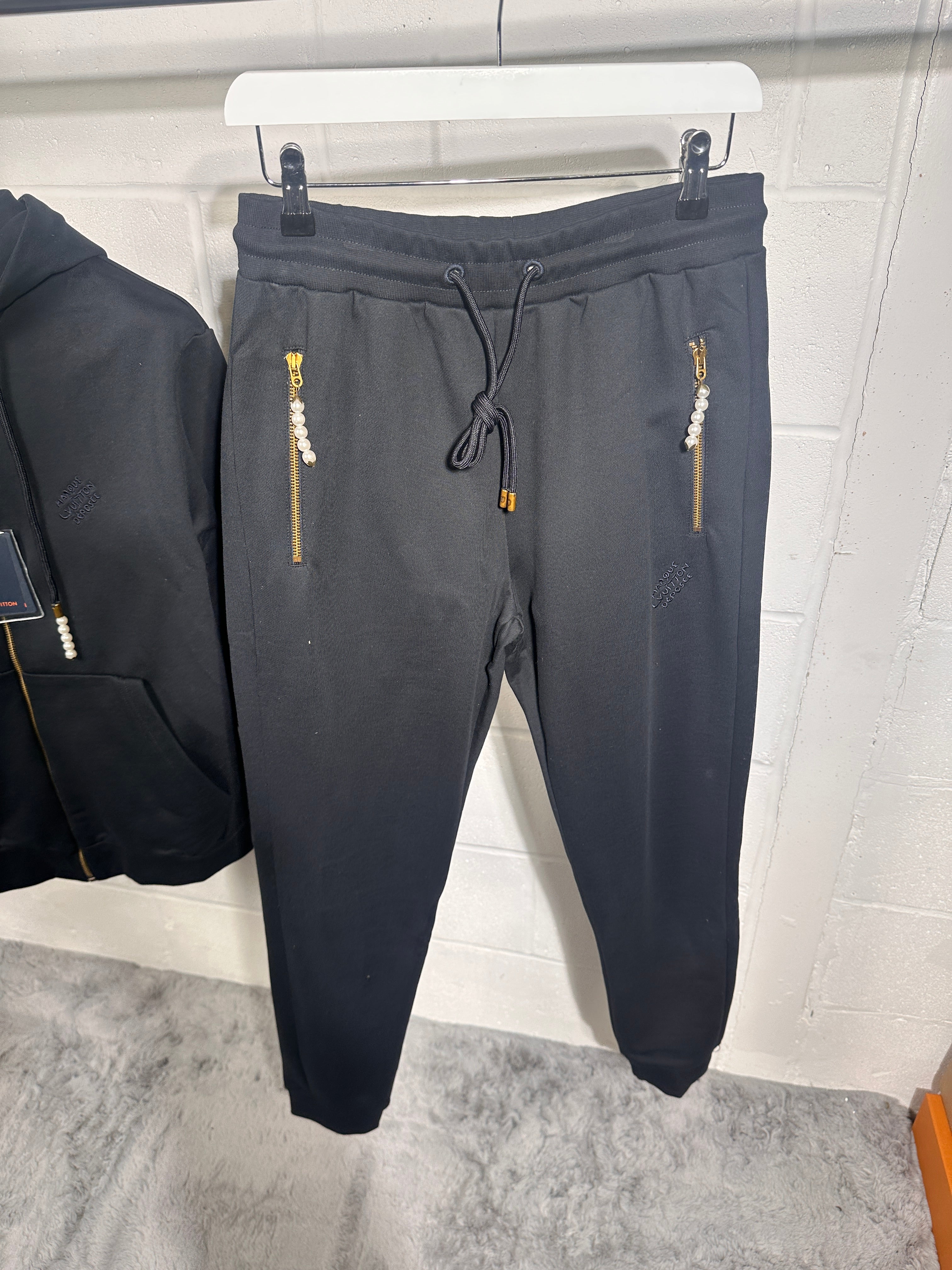 Lv tracksuit navy