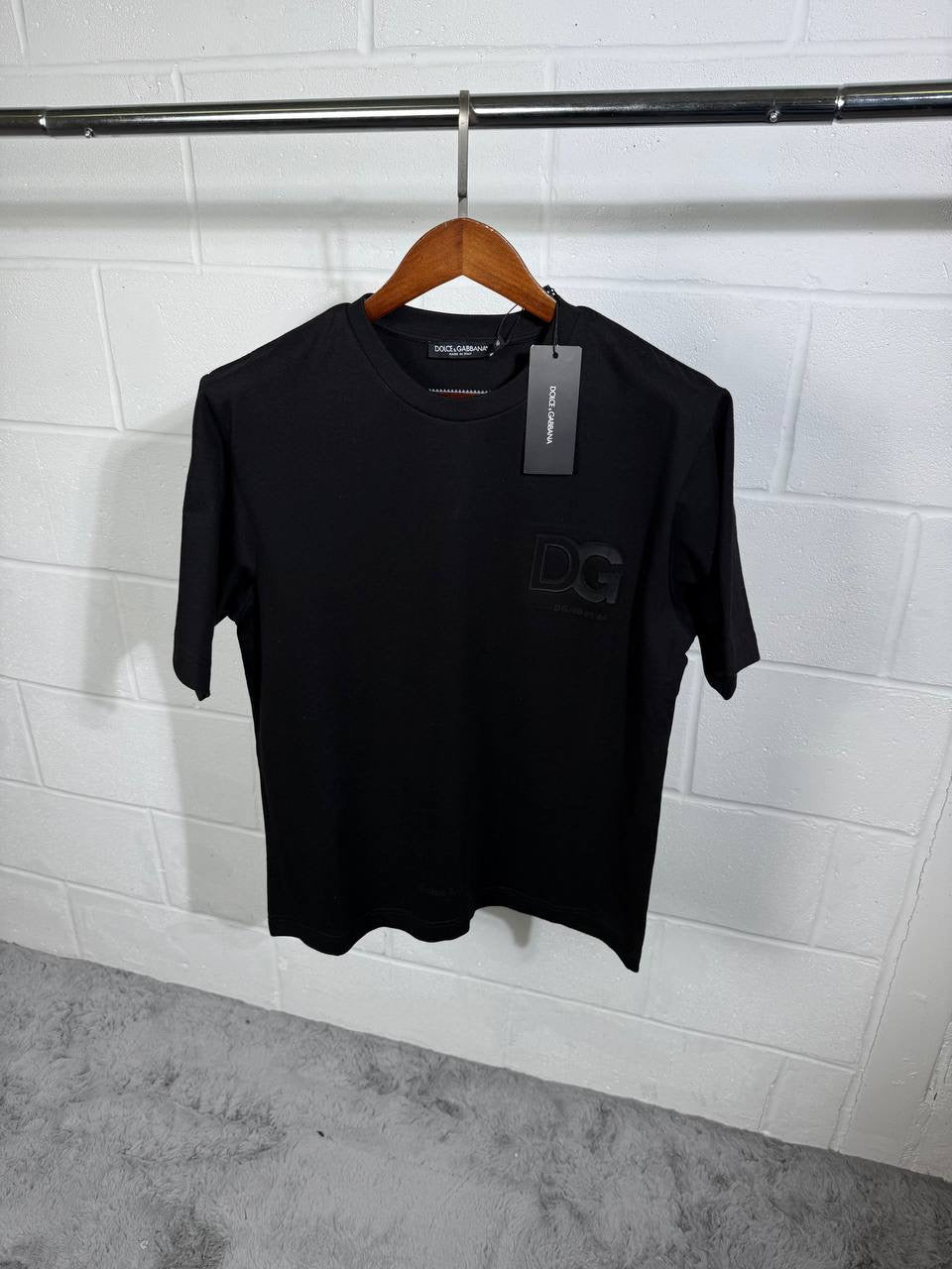 D&G BLACK TEE