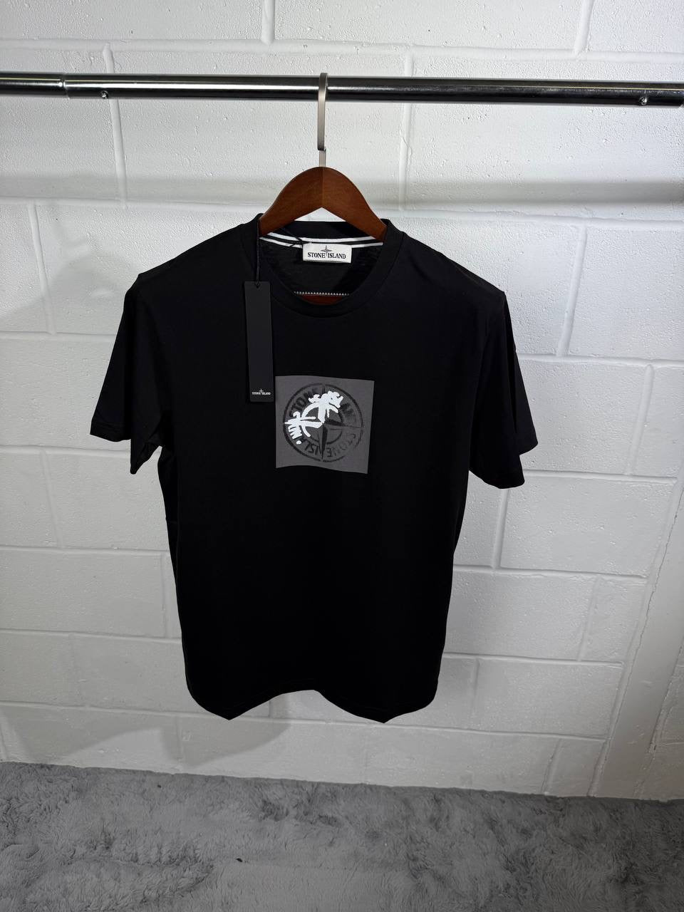 SI BLACK TEE