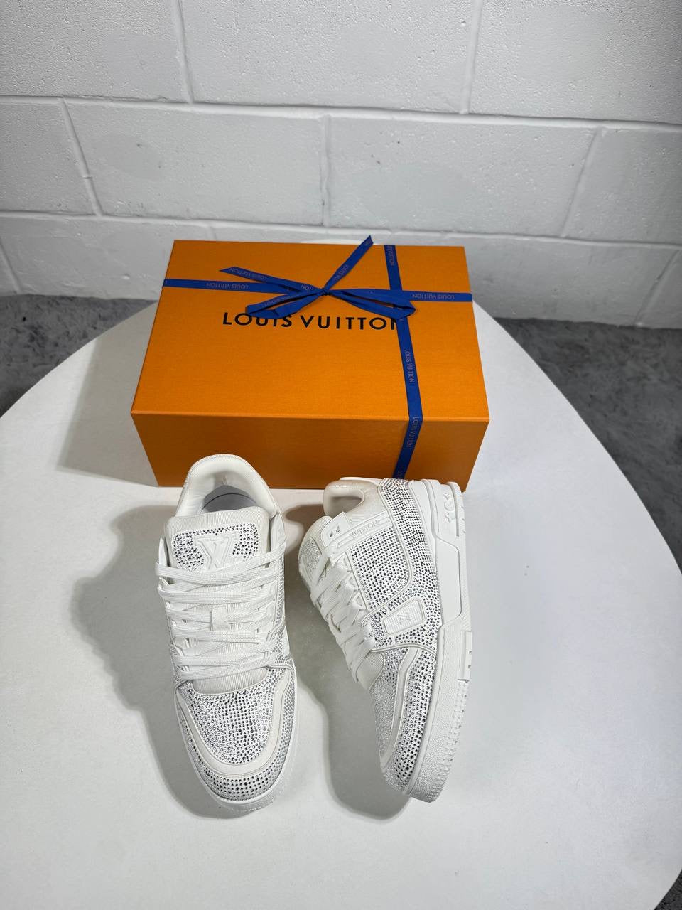 LVE LUXURY WHITE TRAINER